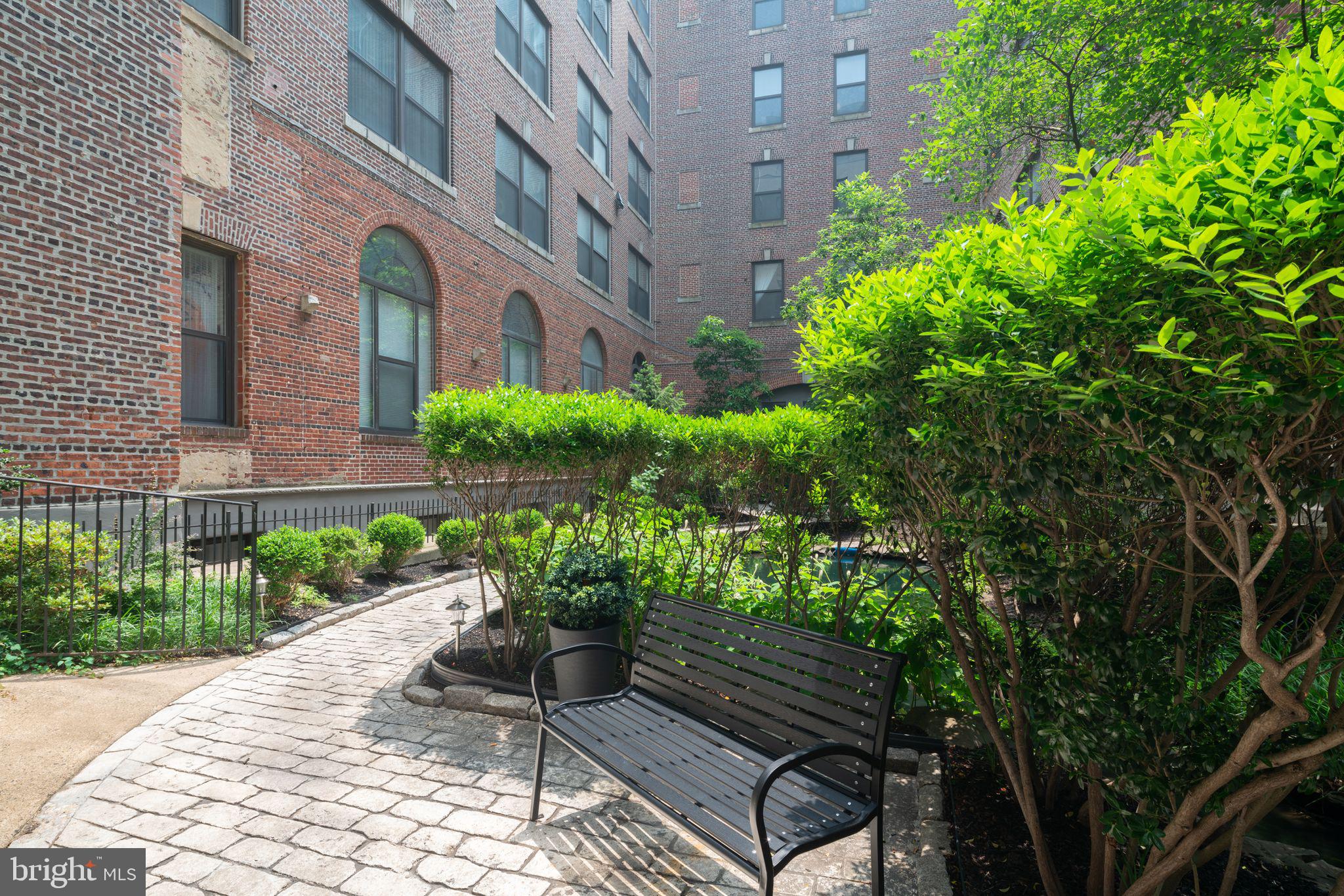 AVENUE OF THE ARTS - Residential