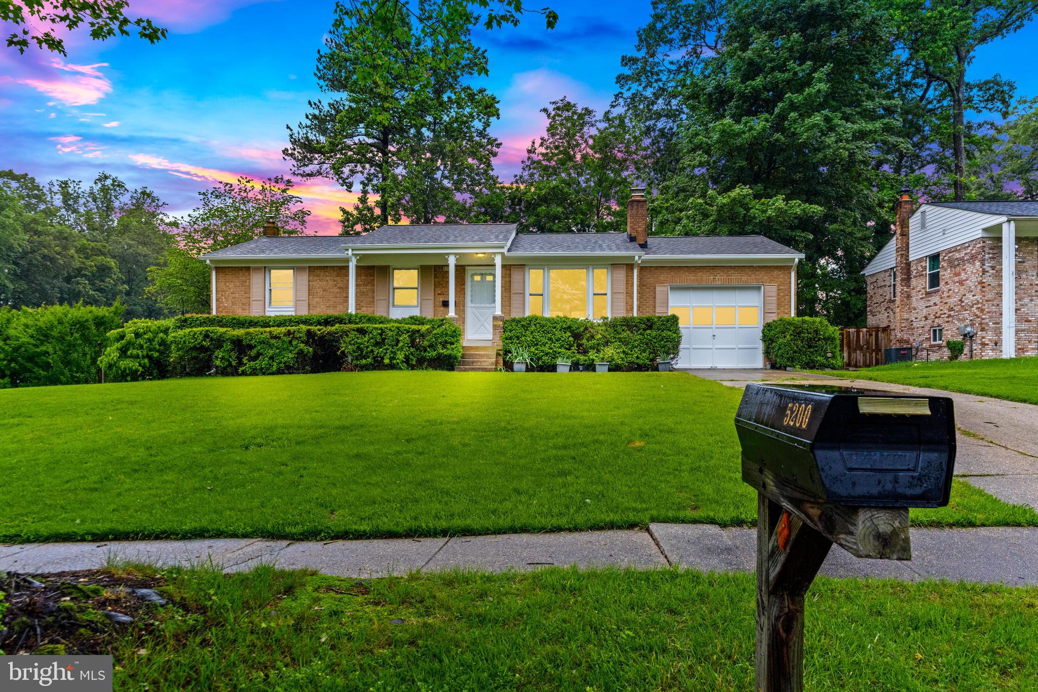 5200 SHIRES COURT
