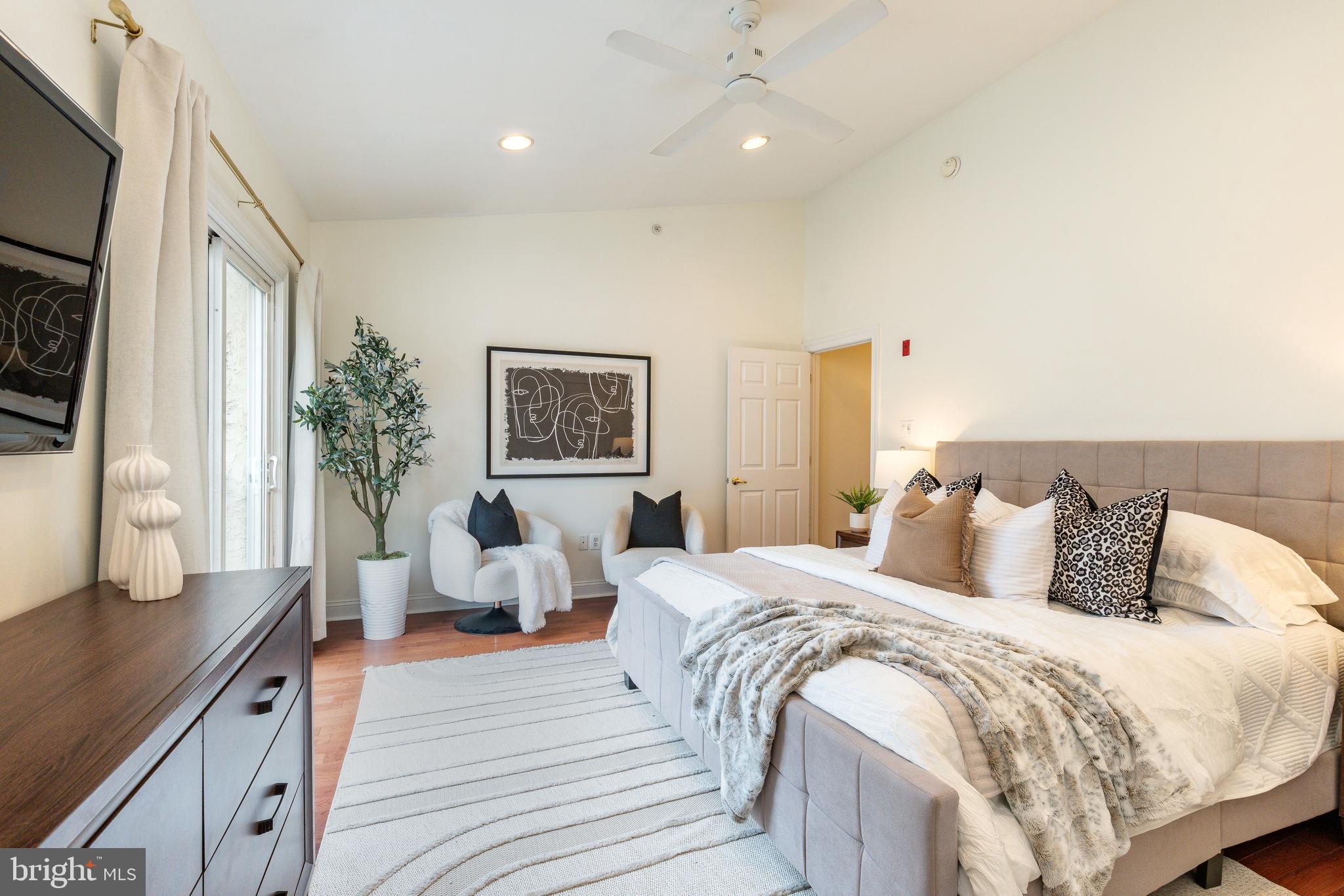 OLD CITY - Residential