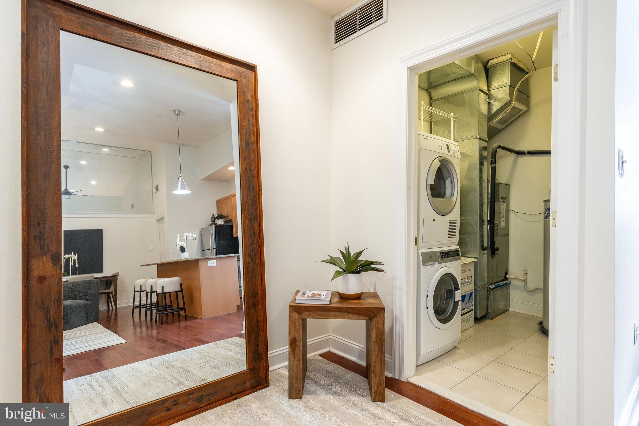 OLD CITY - Residential