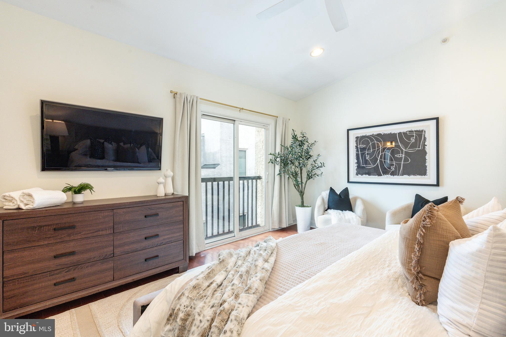 OLD CITY - Residential