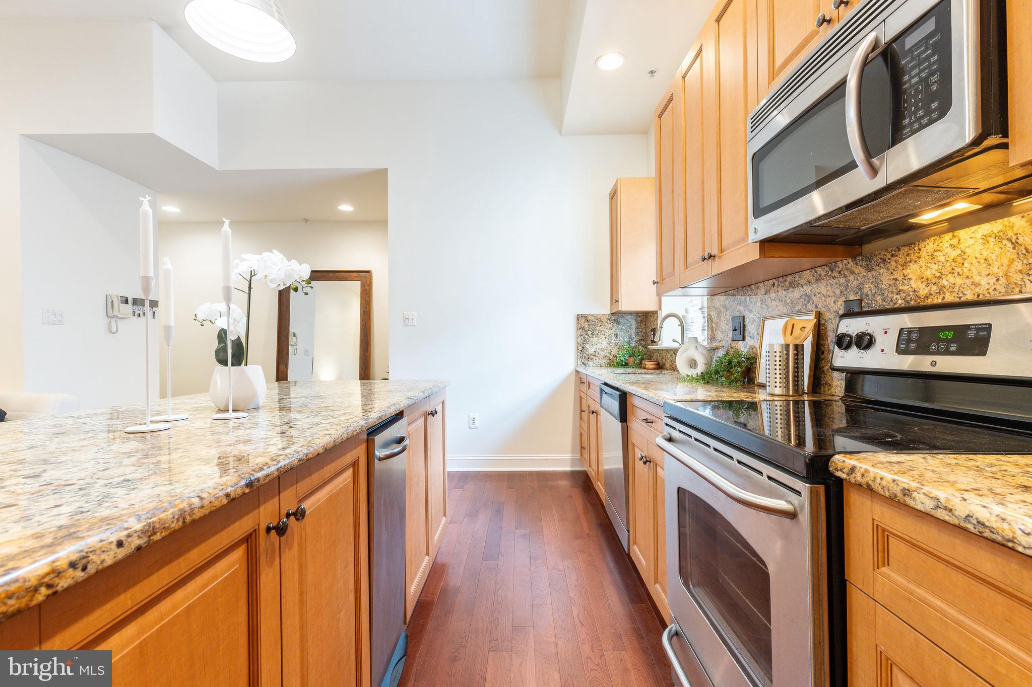 OLD CITY - Residential