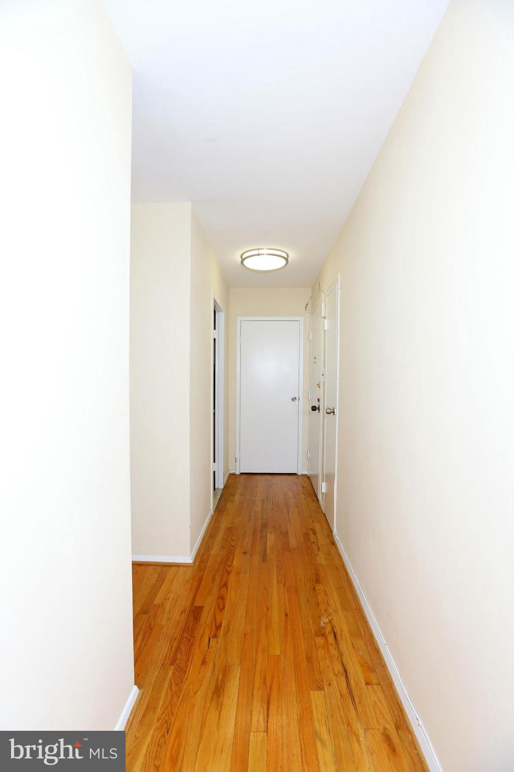 WASHINGTON TOWER - Residential Lease