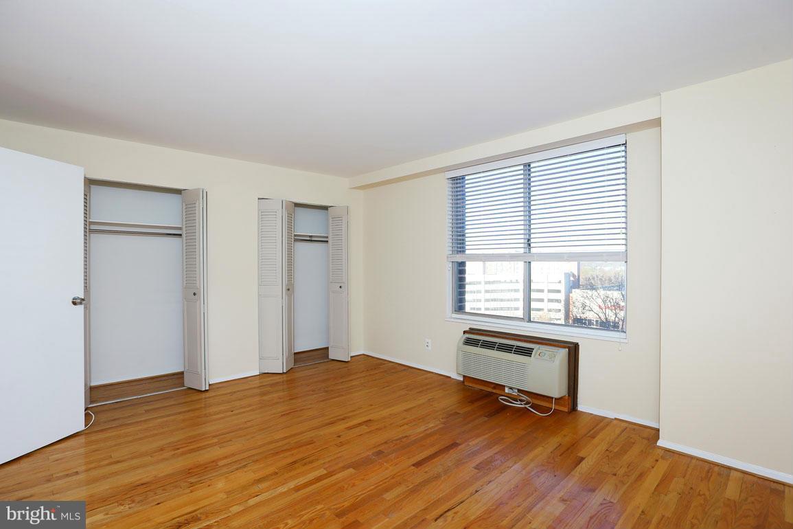 WASHINGTON TOWER - Residential Lease