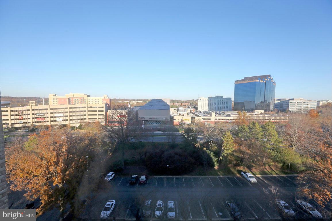 WASHINGTON TOWER - Residential Lease