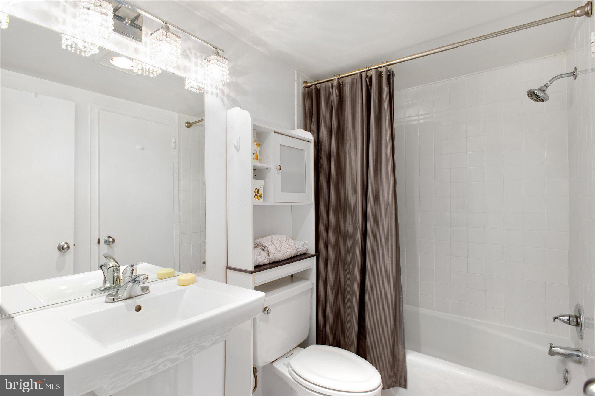 WILLOUGHBY OF CHEVY CHASE - Residential