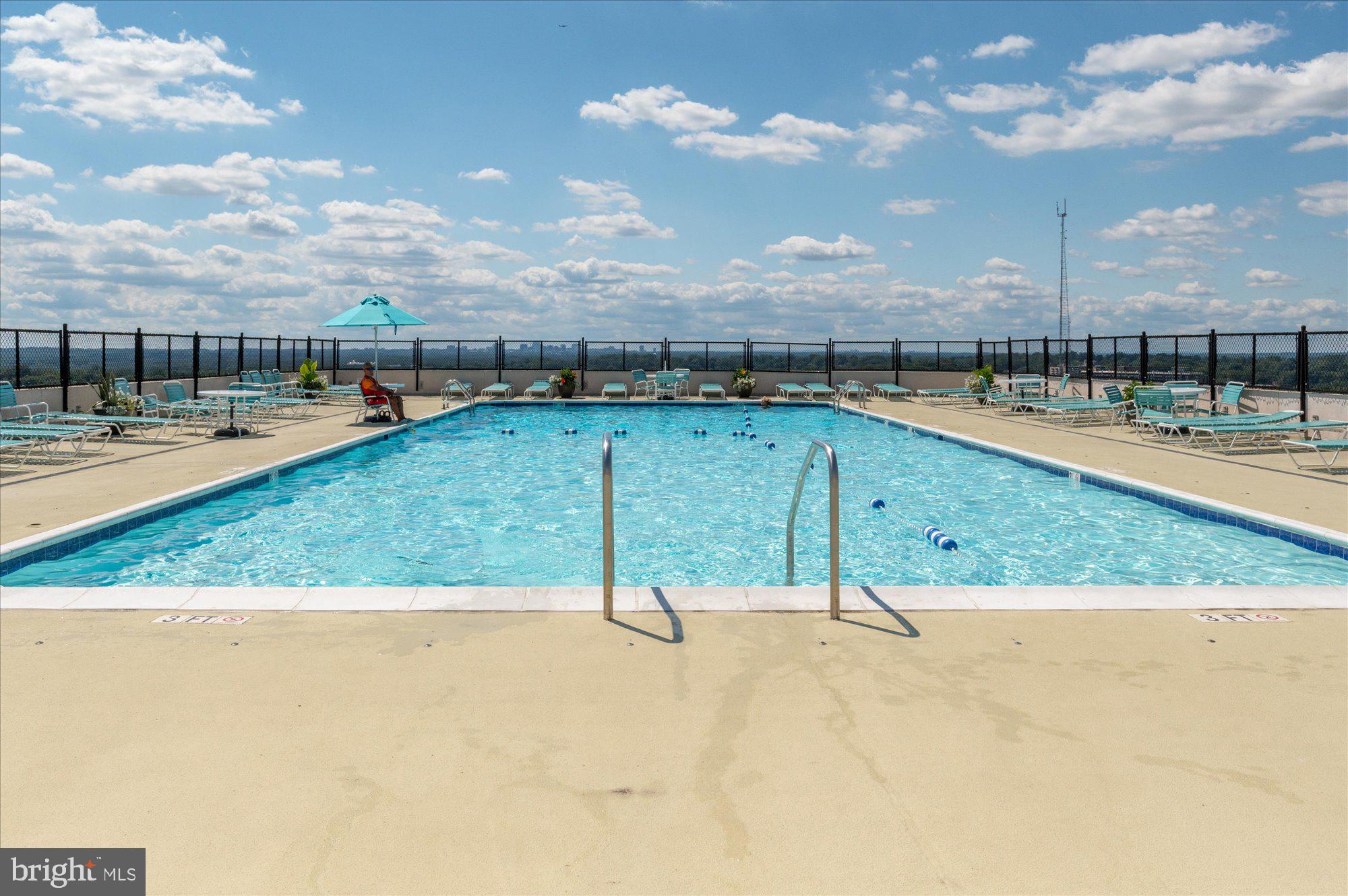 WILLOUGHBY OF CHEVY CHASE - Residential