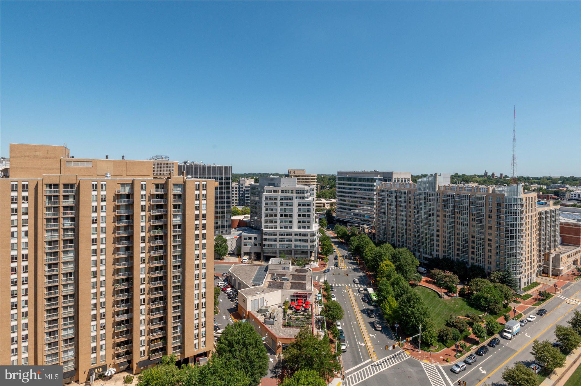 WILLOUGHBY OF CHEVY CHASE - Residential