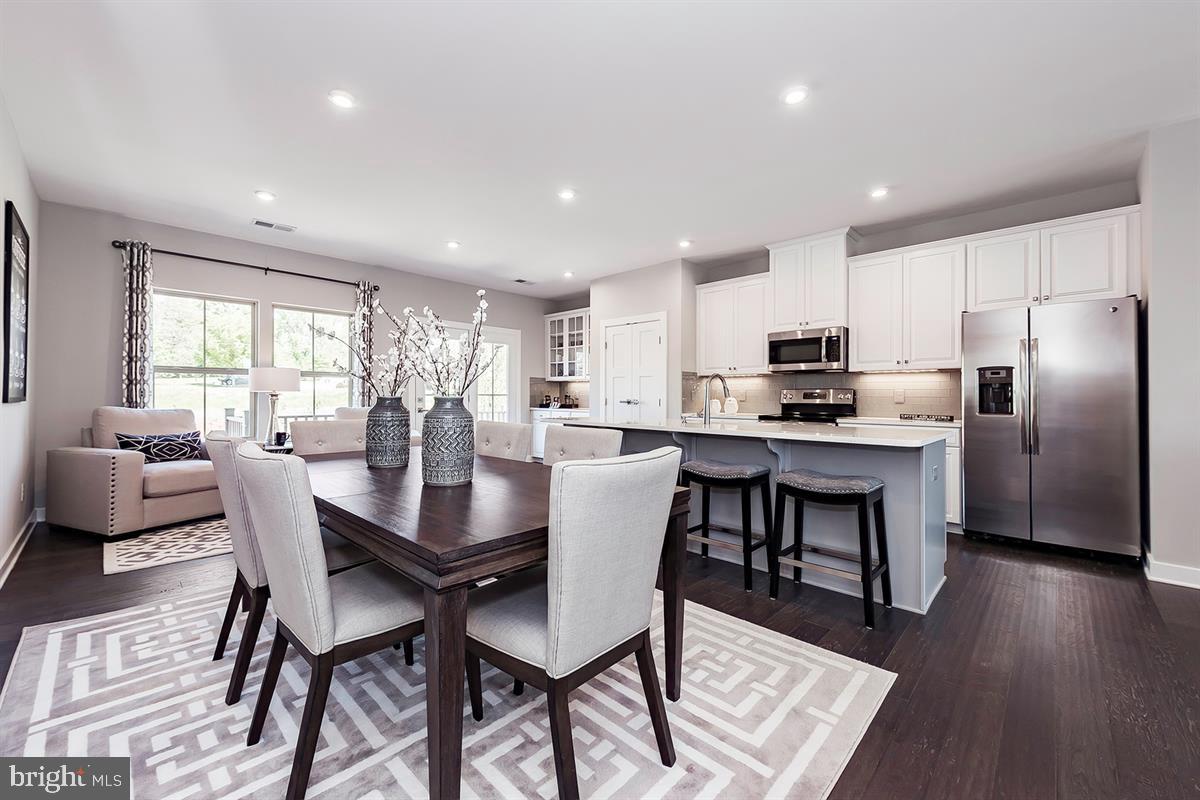 MAGNESS MILL - Residential