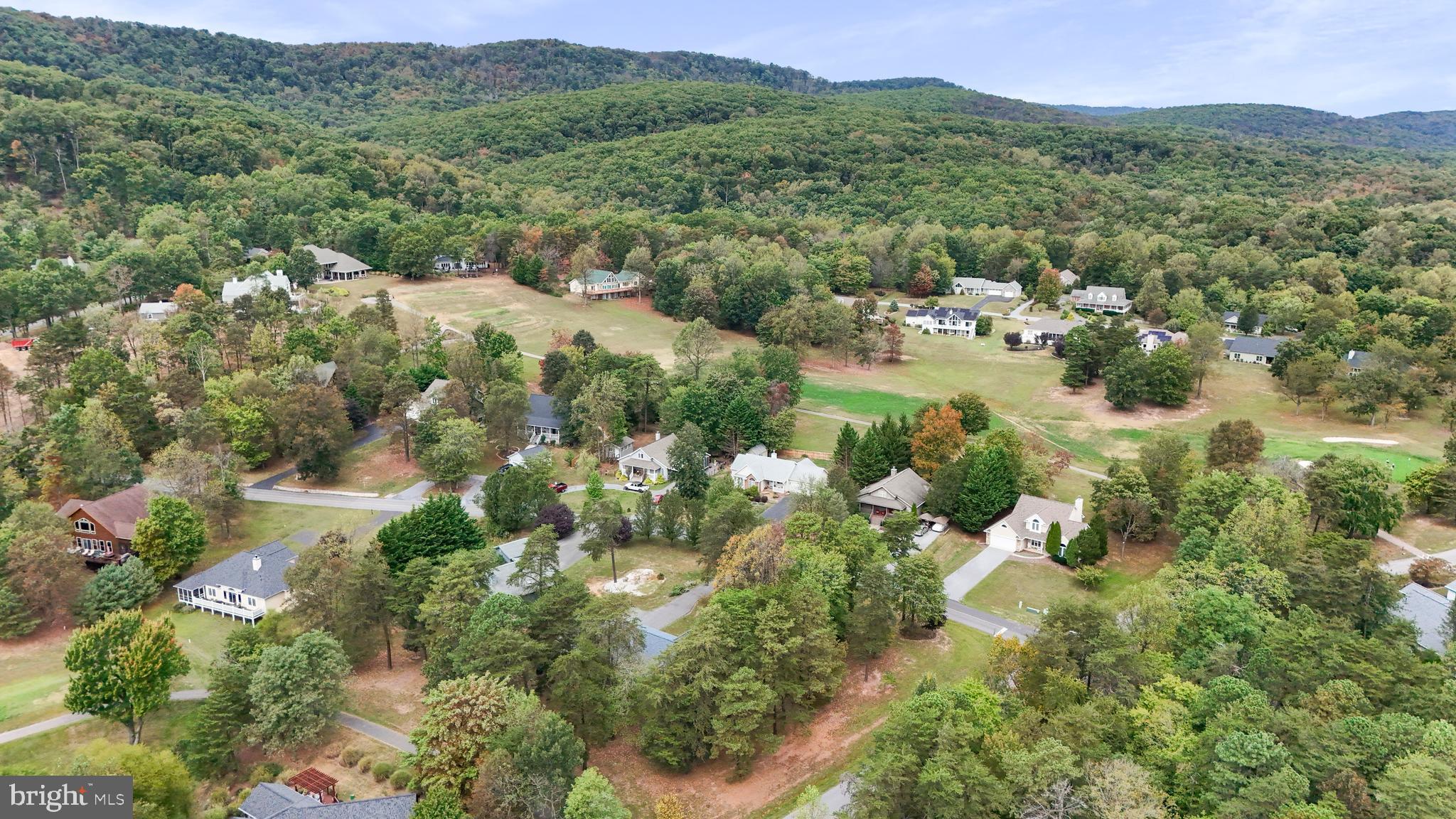 THE WOODS - Residential