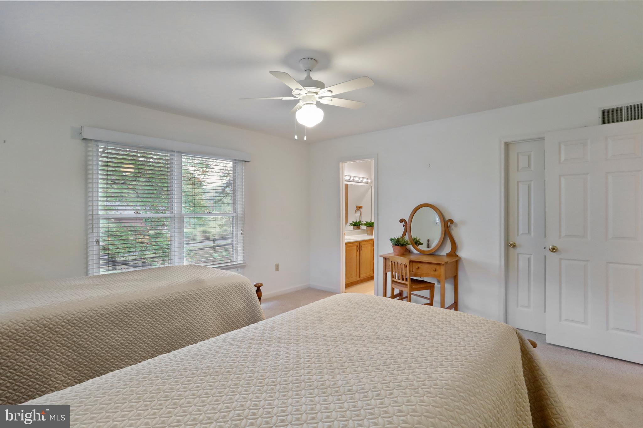 THE WOODS - Residential