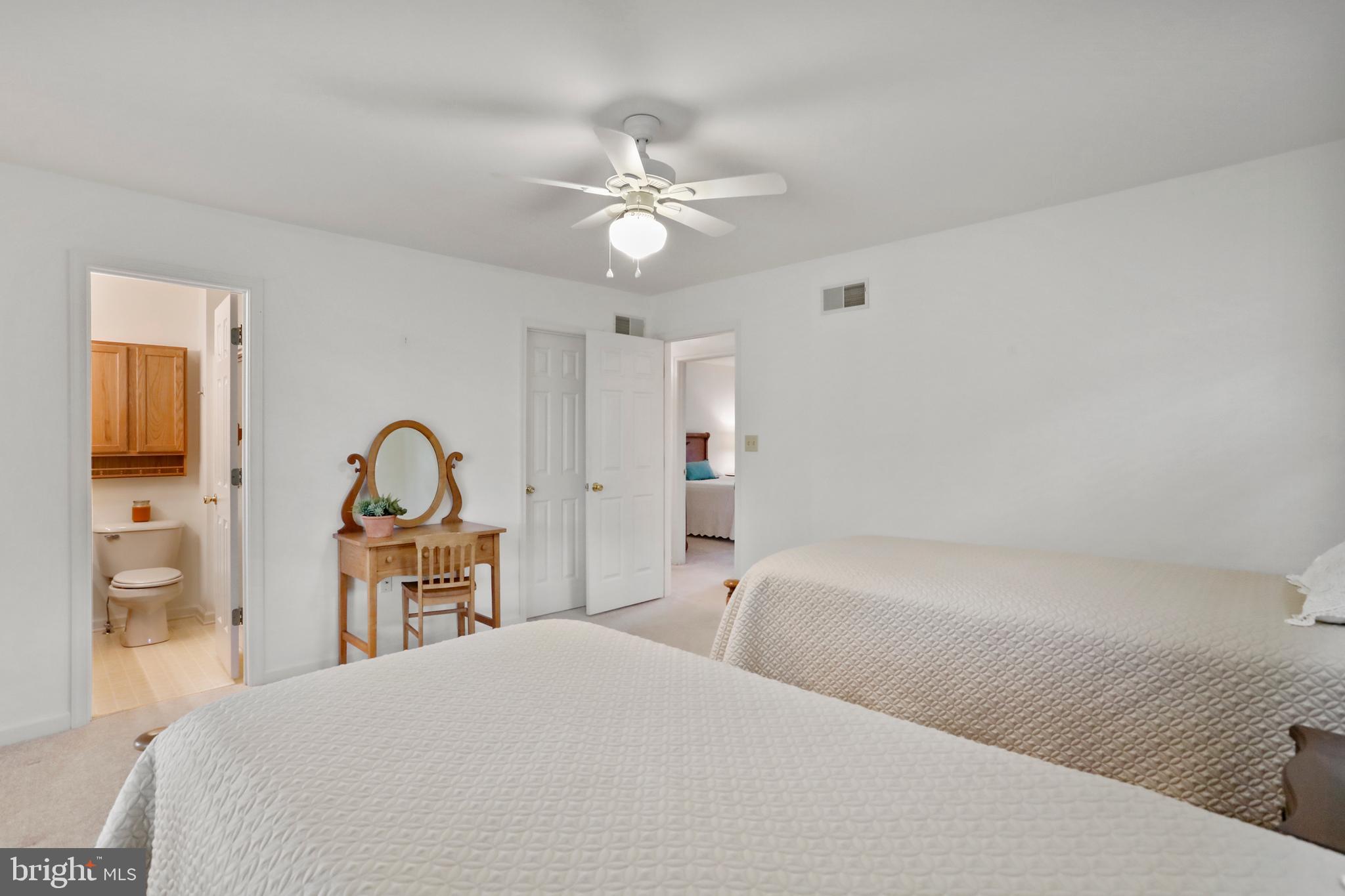 THE WOODS - Residential