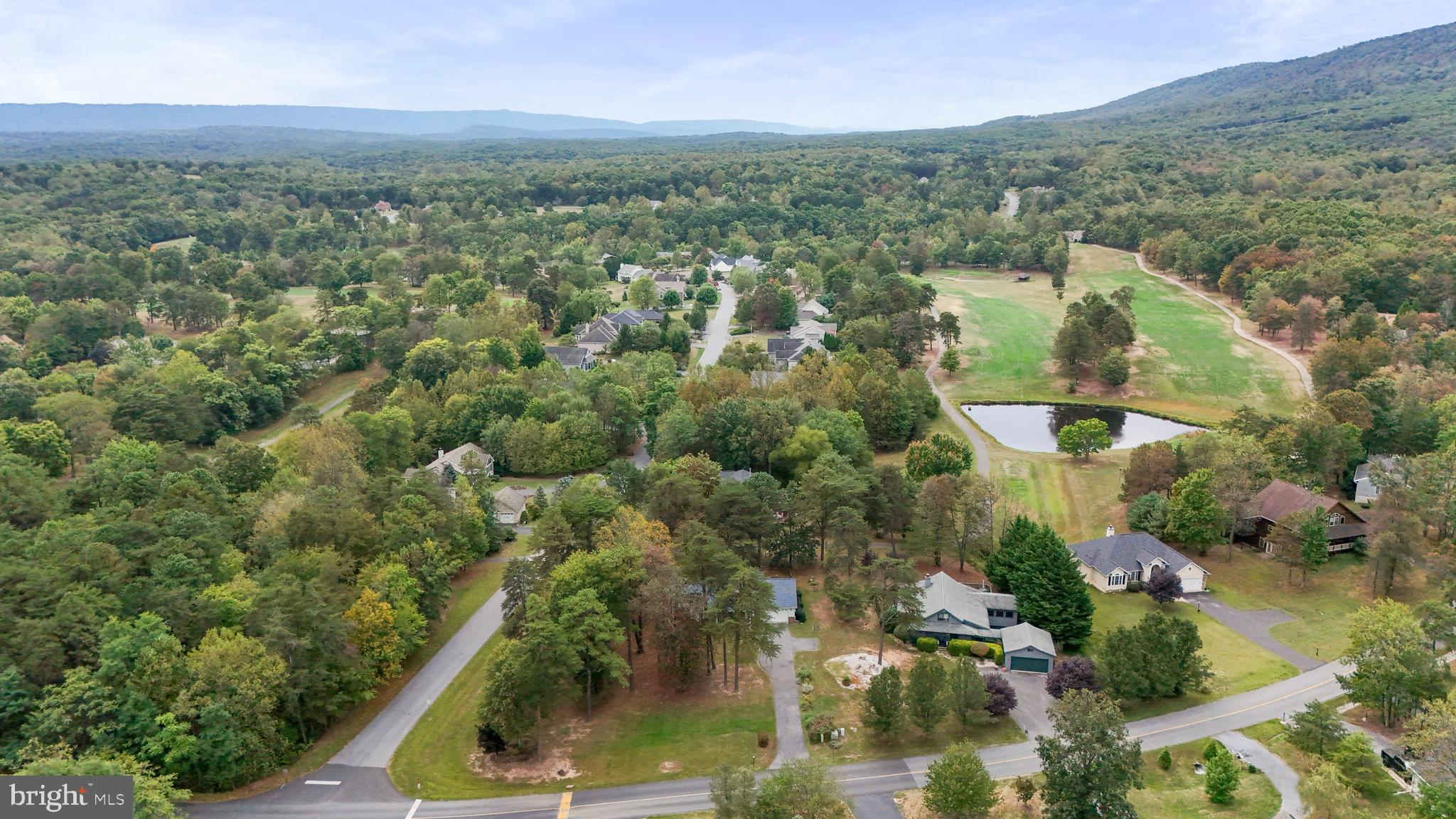 THE WOODS - Residential