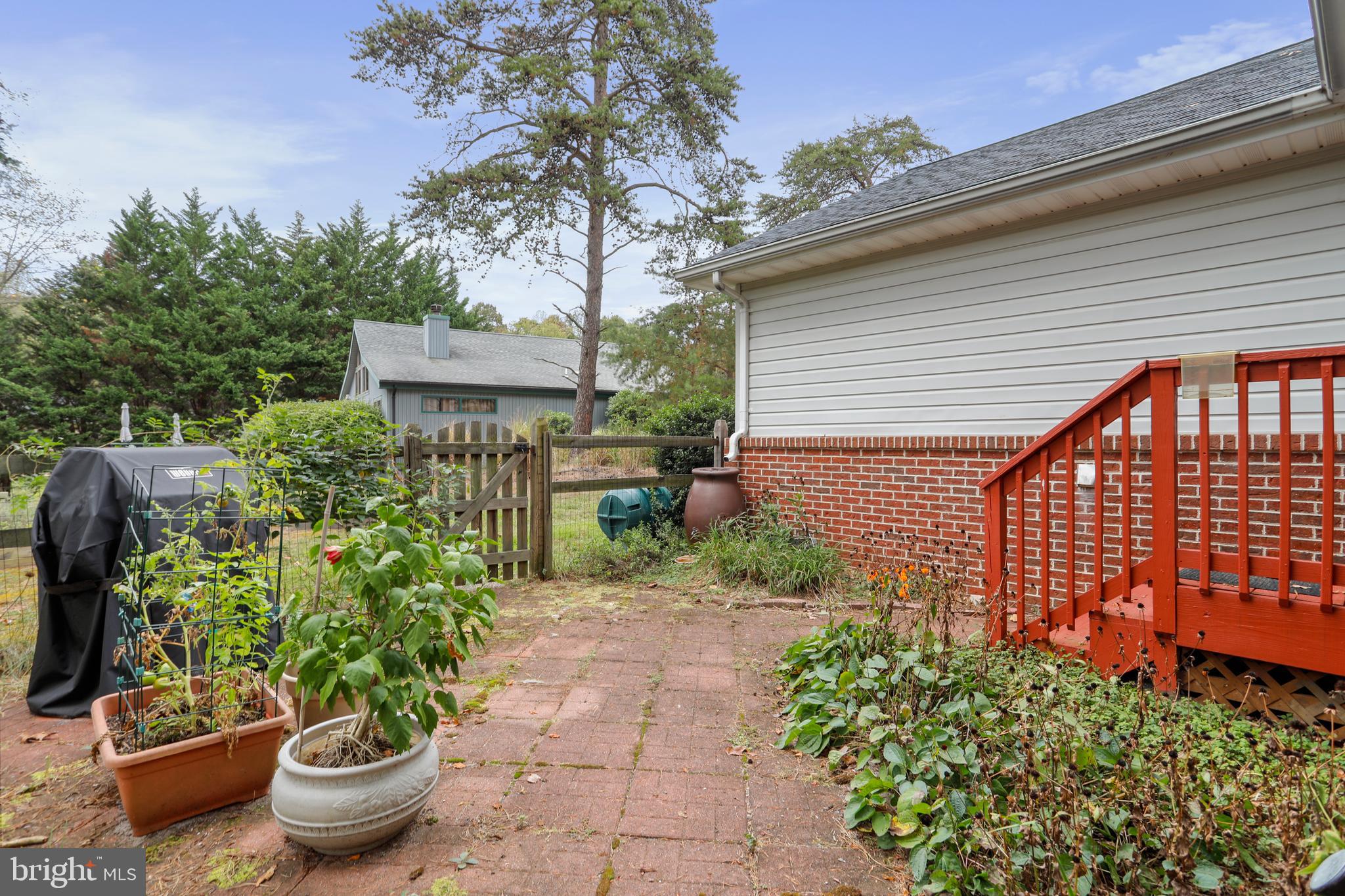 THE WOODS - Residential