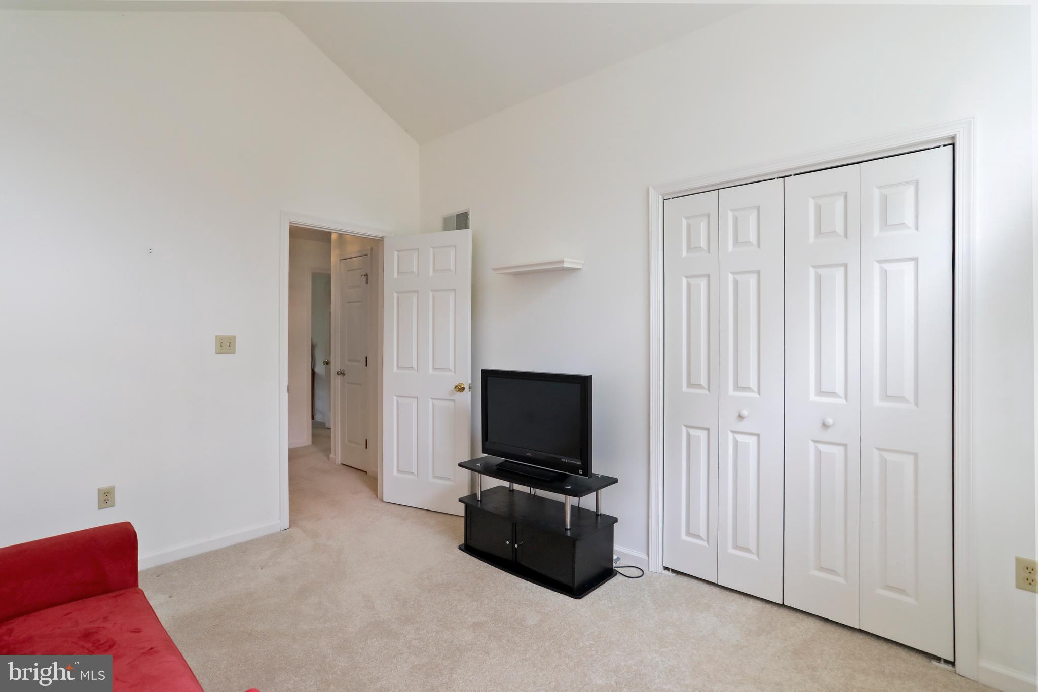 THE WOODS - Residential