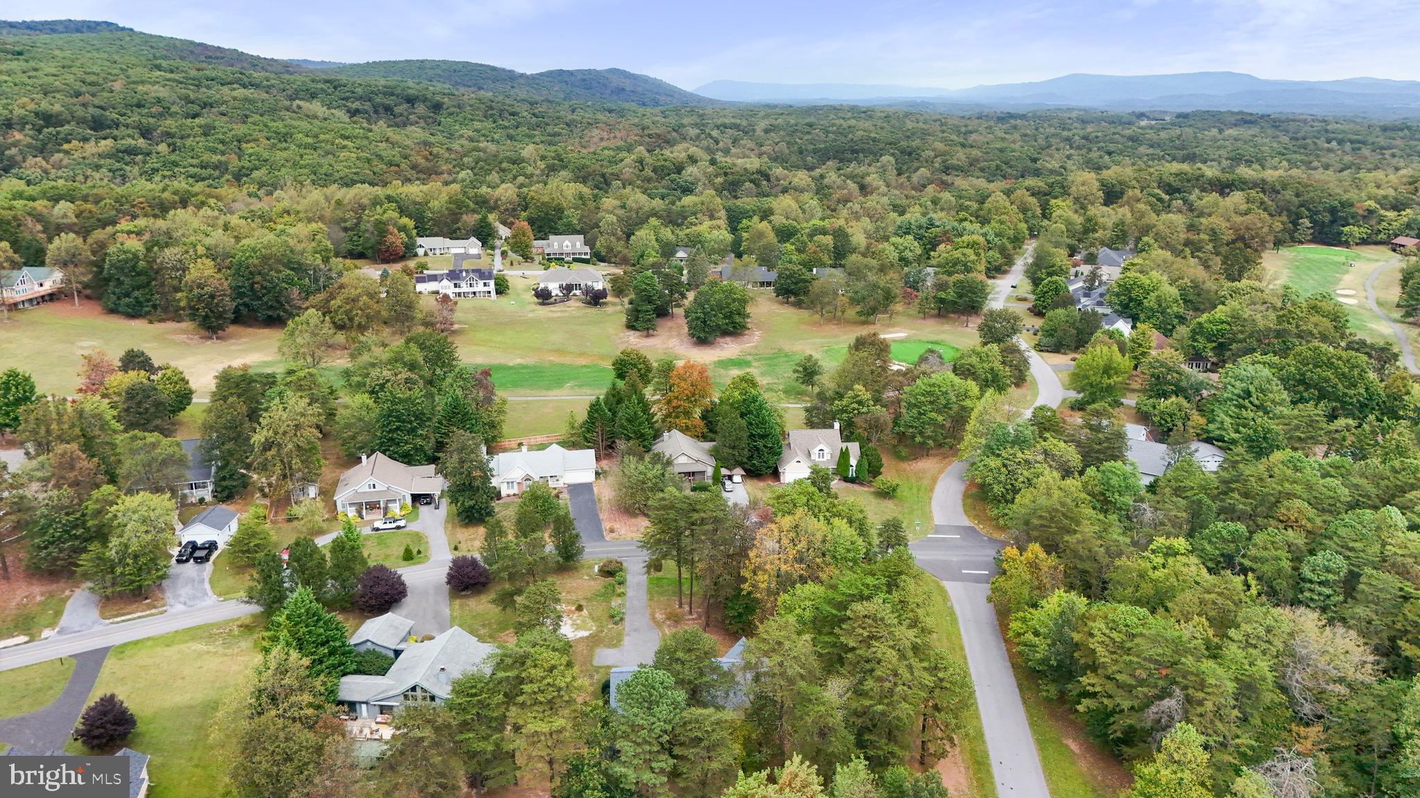 THE WOODS - Residential