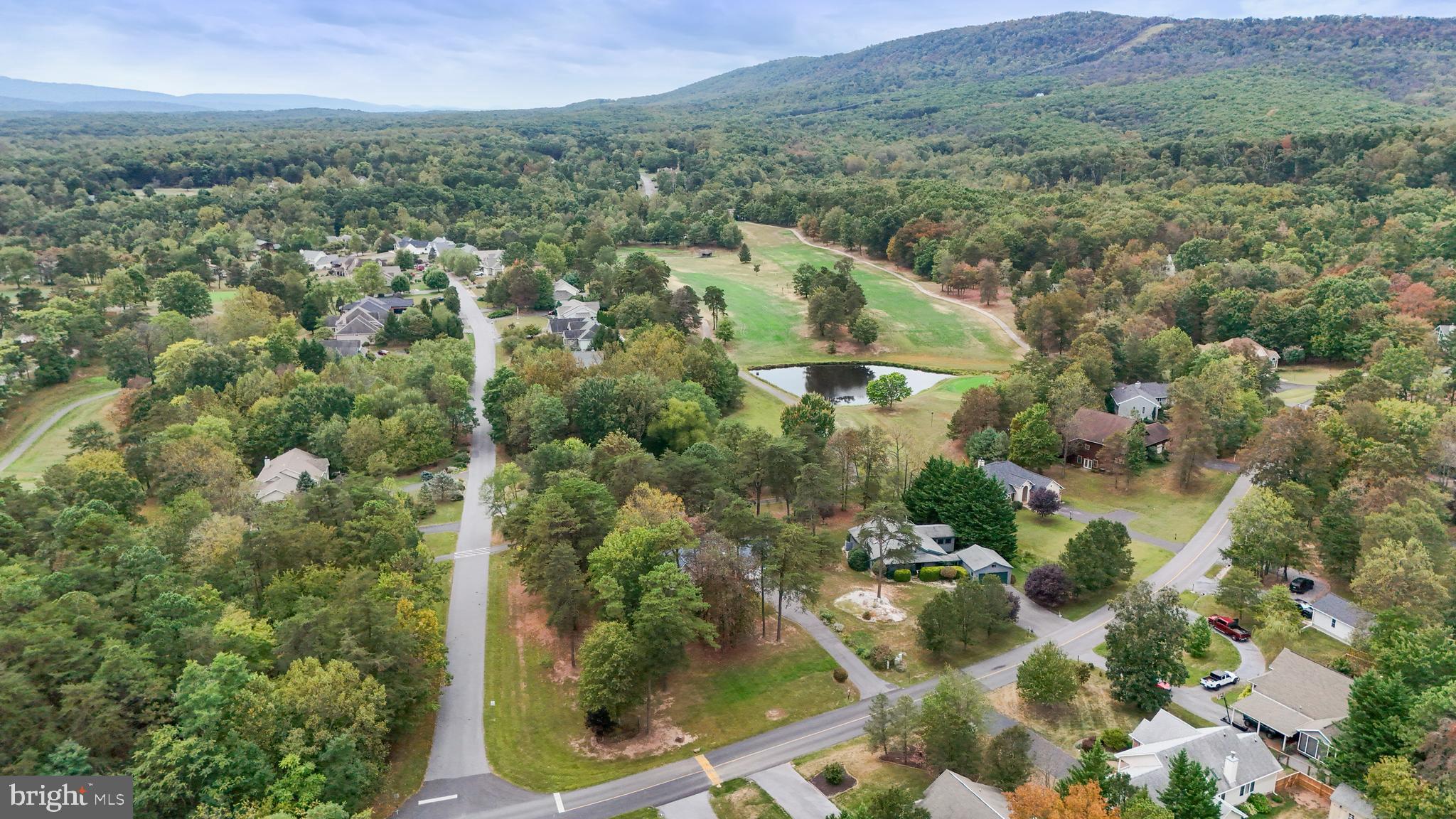 THE WOODS - Residential