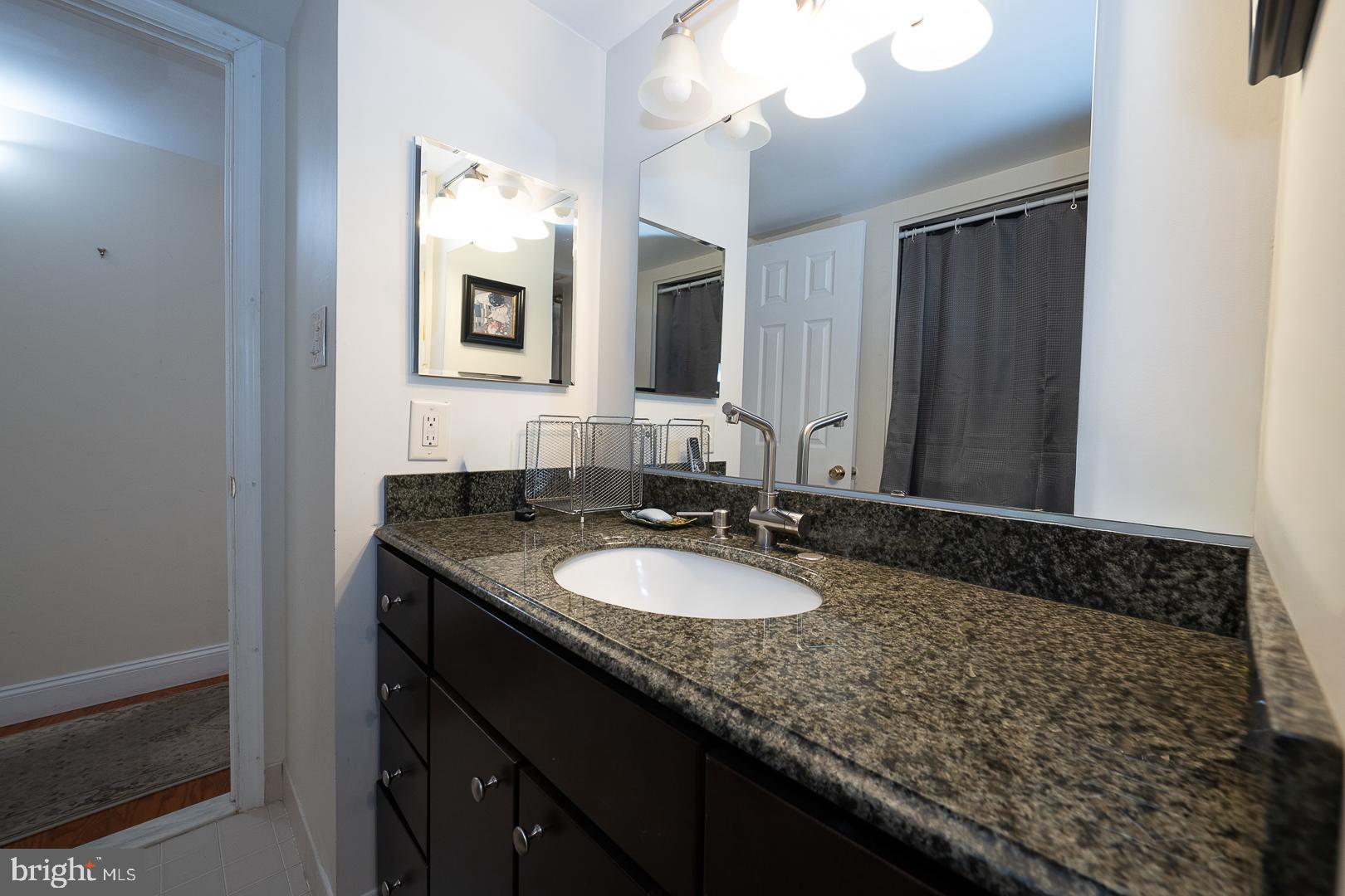 VALLEY FORGE TOWER - Residential