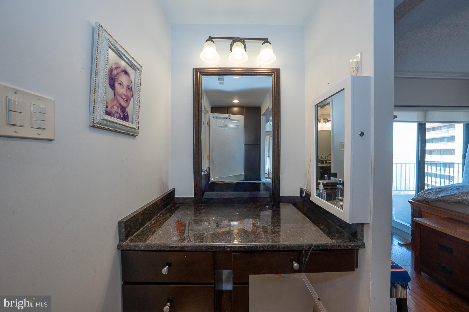 VALLEY FORGE TOWER - Residential