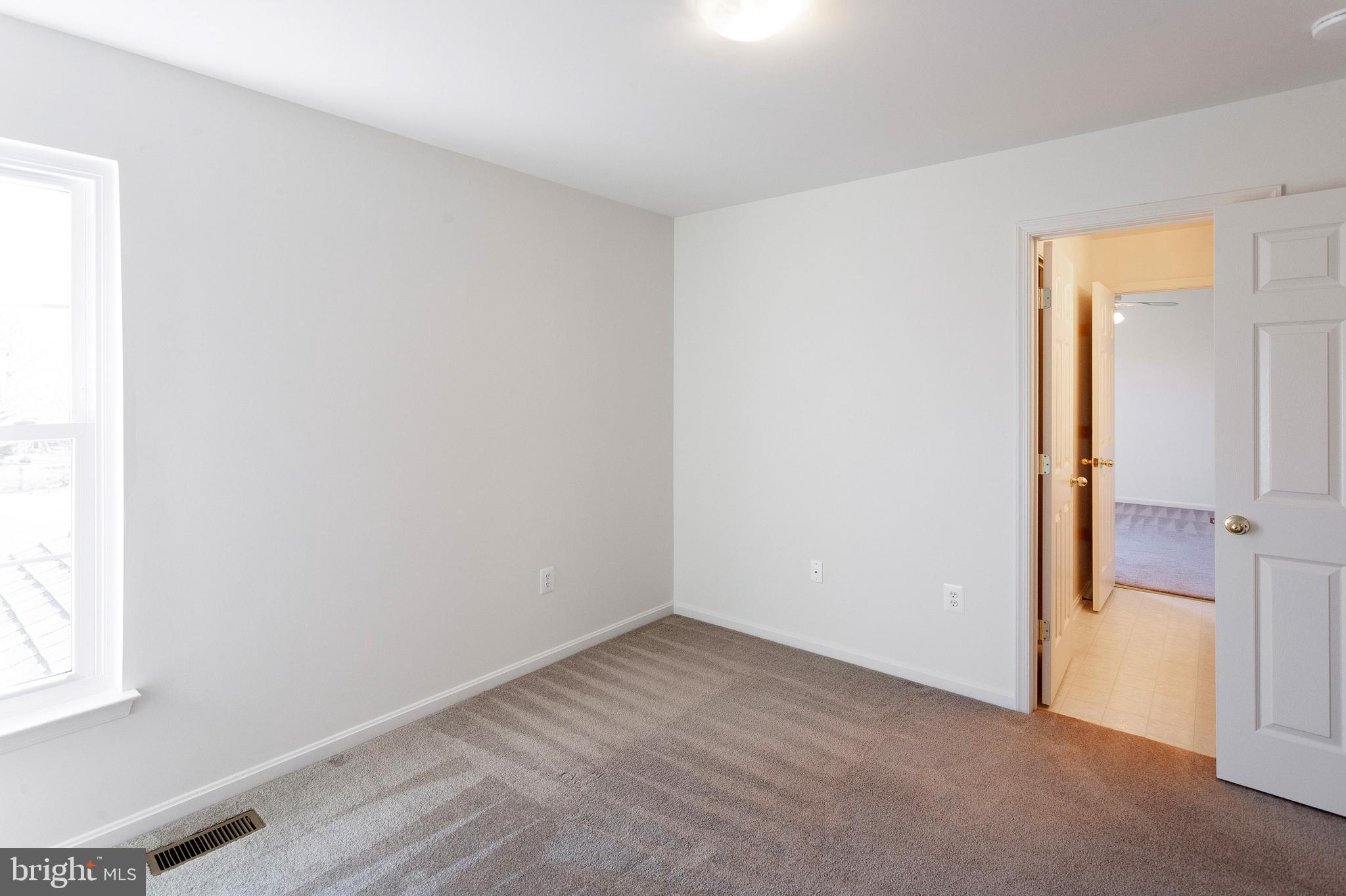 GREEN HILL MANOR - Residential