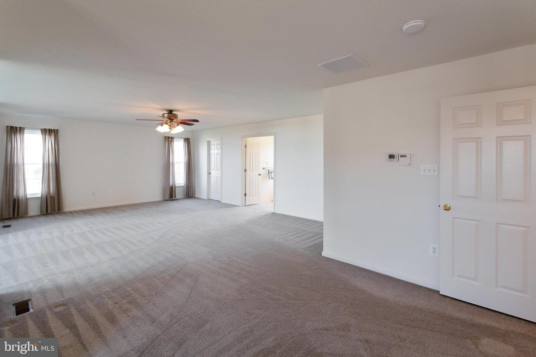 GREEN HILL MANOR - Residential