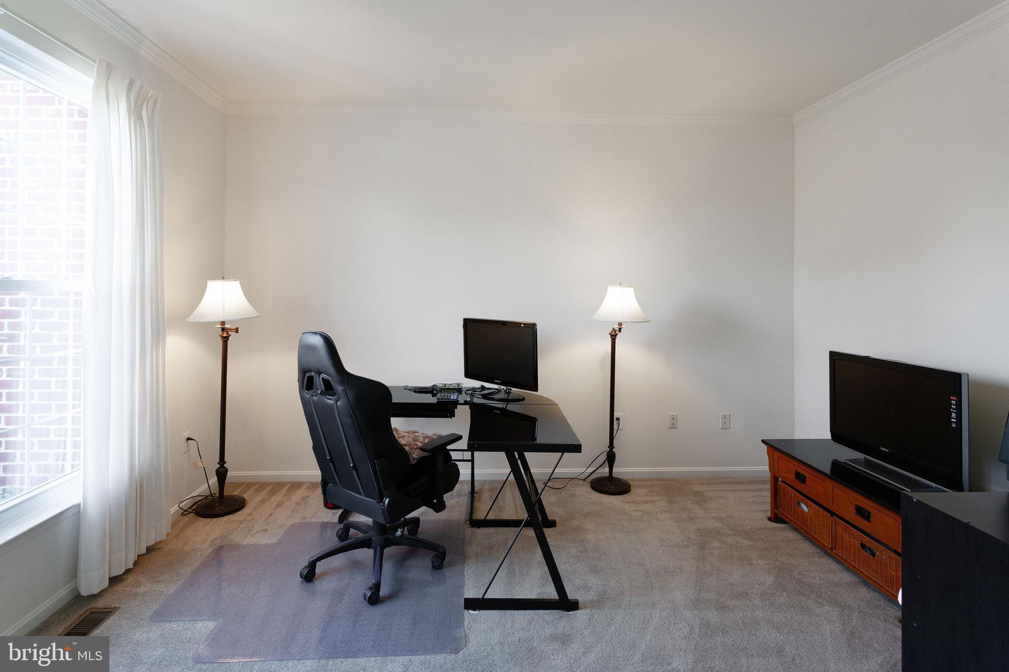 GREEN HILL MANOR - Residential