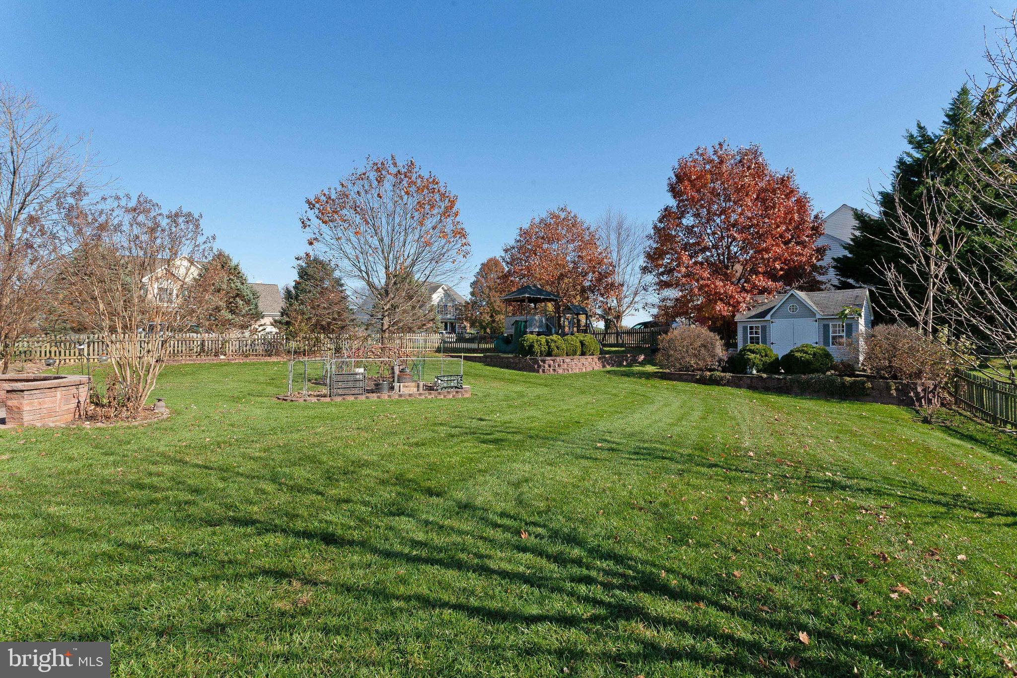 GREEN HILL MANOR - Residential