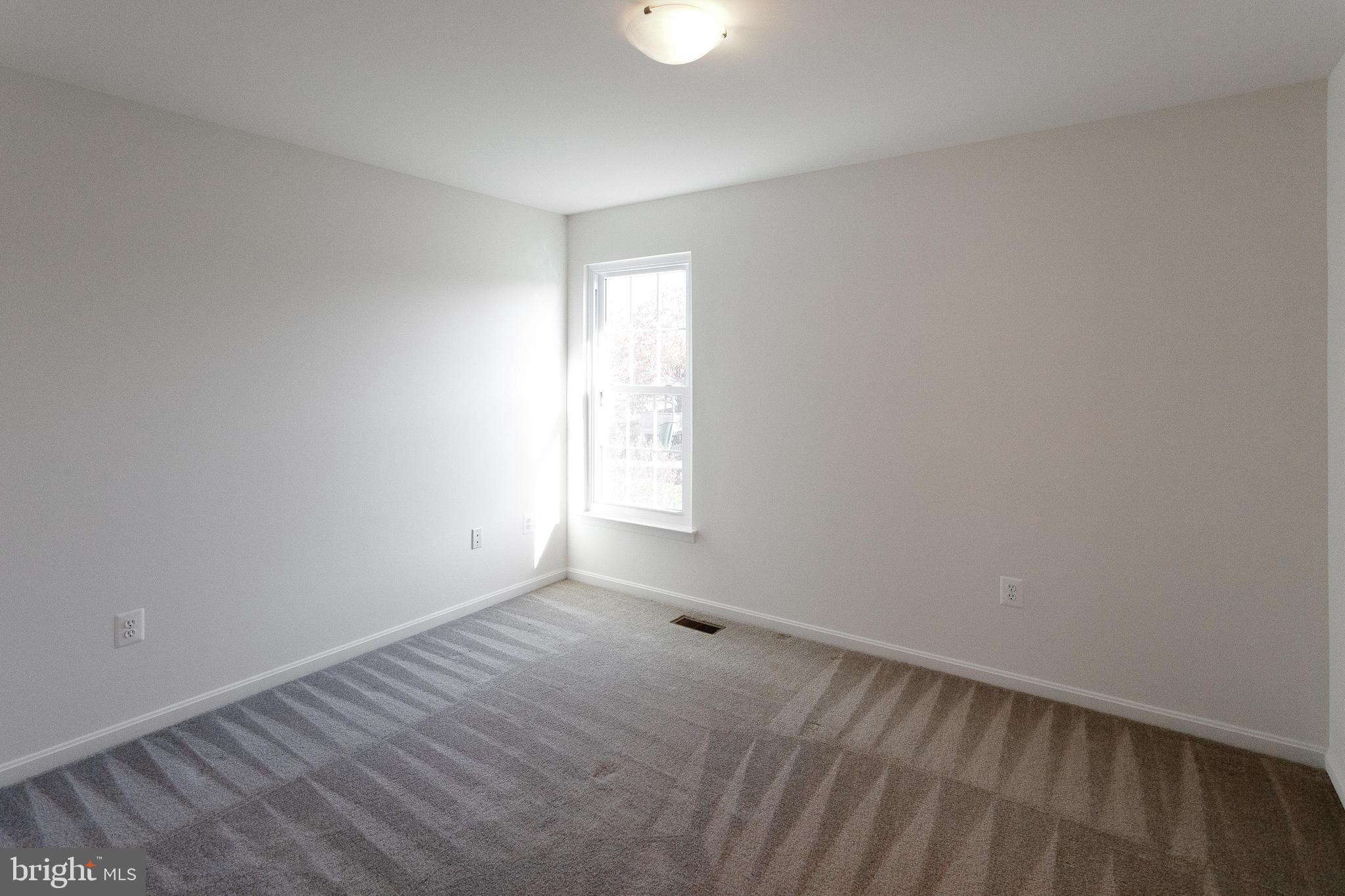 GREEN HILL MANOR - Residential