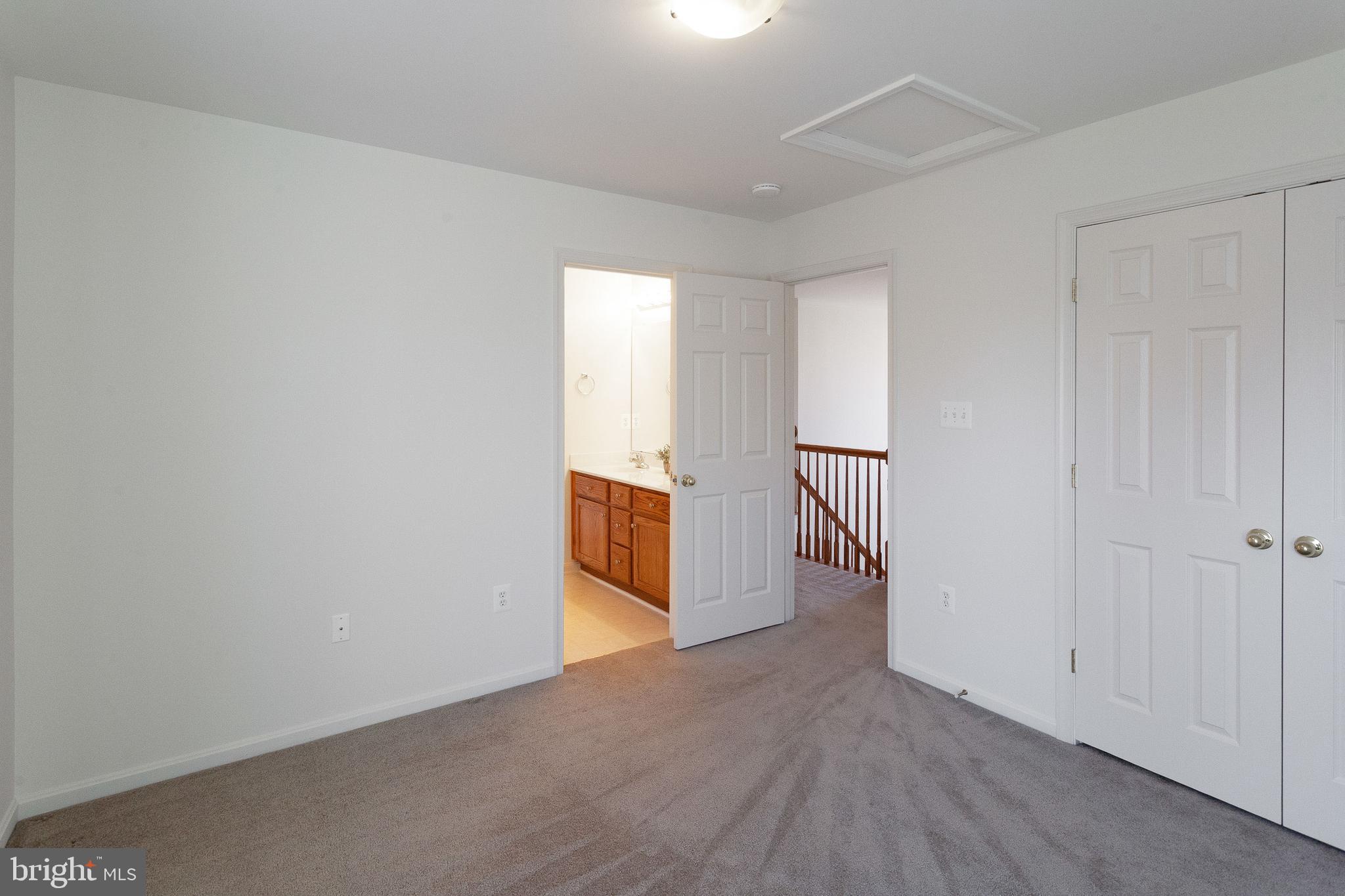 GREEN HILL MANOR - Residential