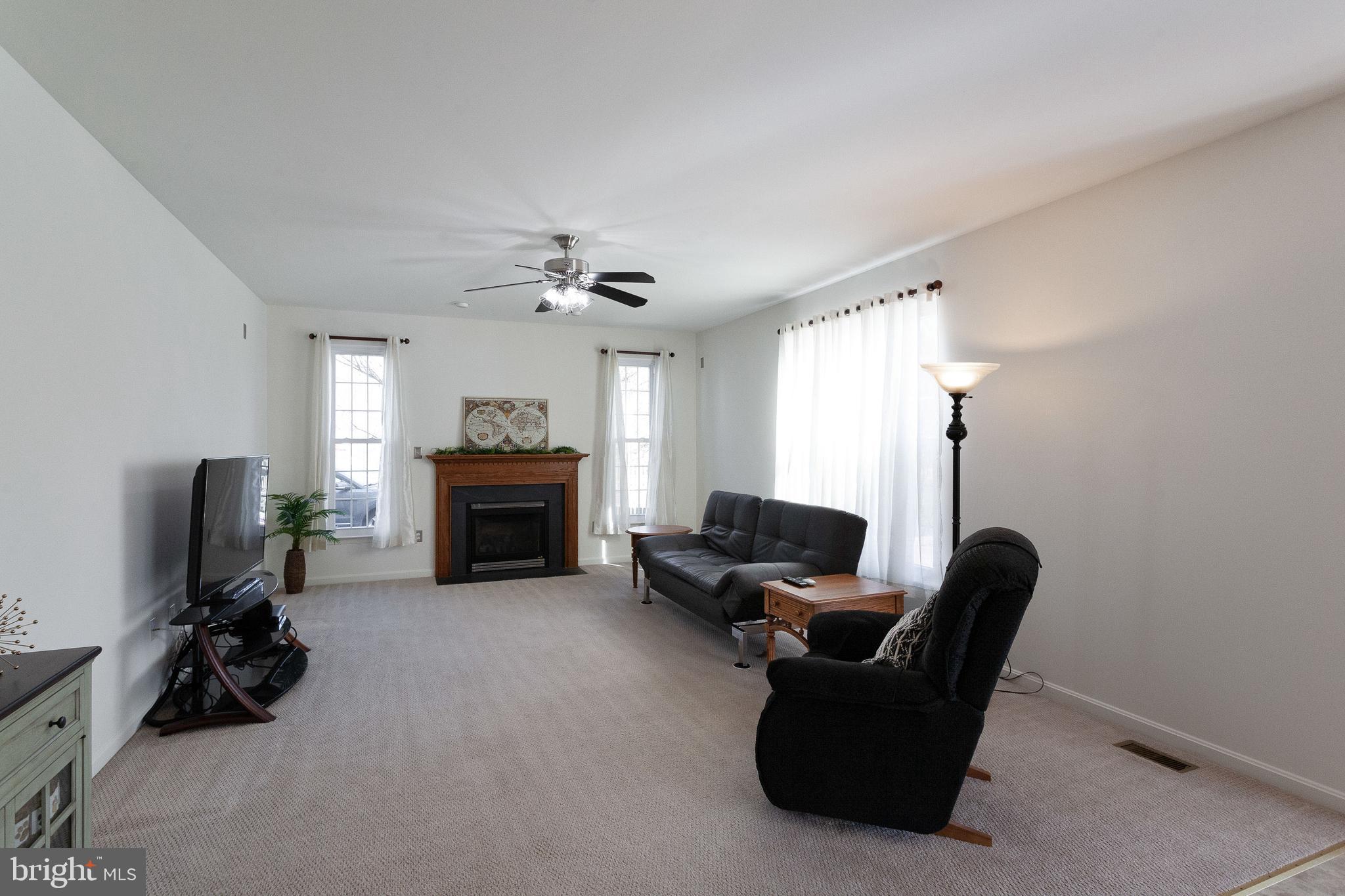 GREEN HILL MANOR - Residential