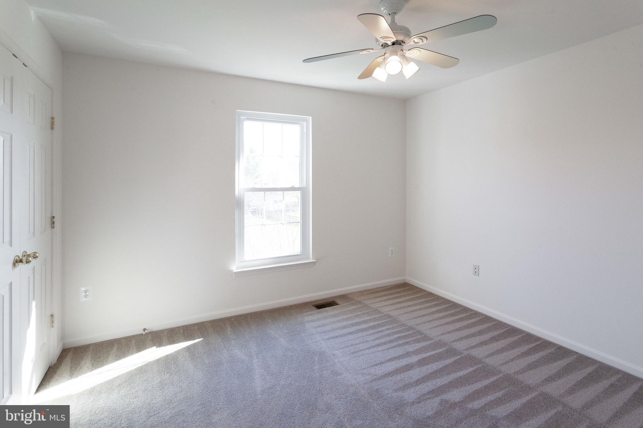 GREEN HILL MANOR - Residential