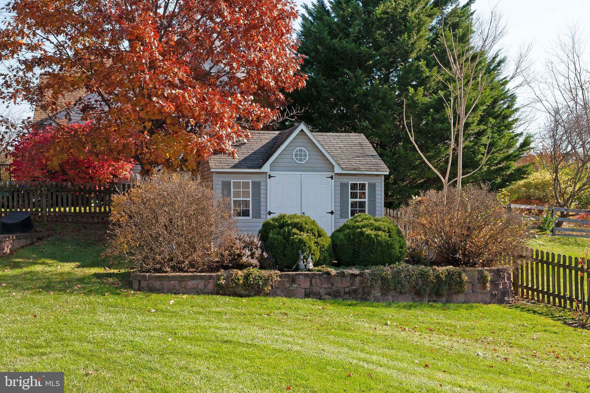 GREEN HILL MANOR - Residential