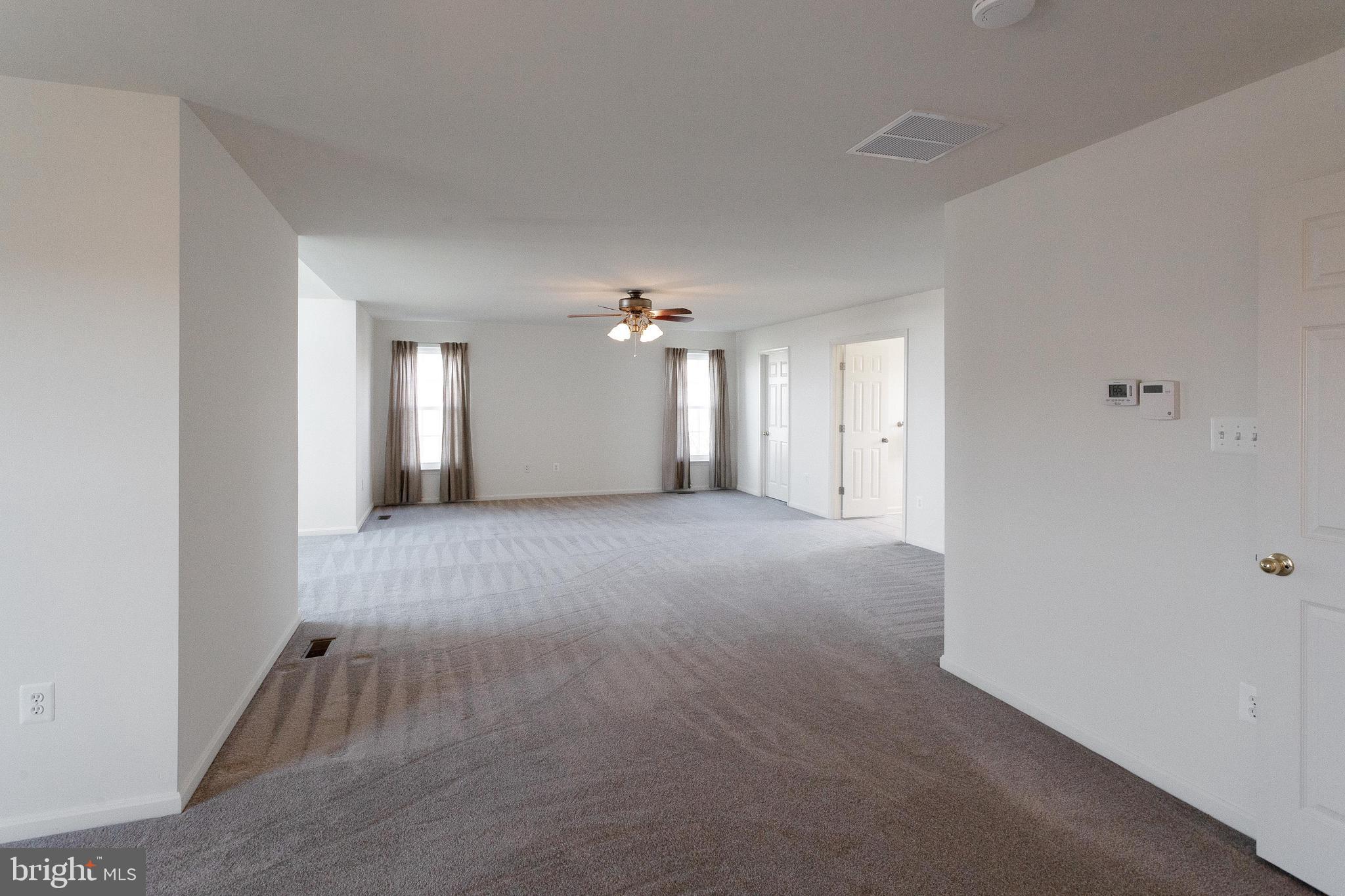 GREEN HILL MANOR - Residential