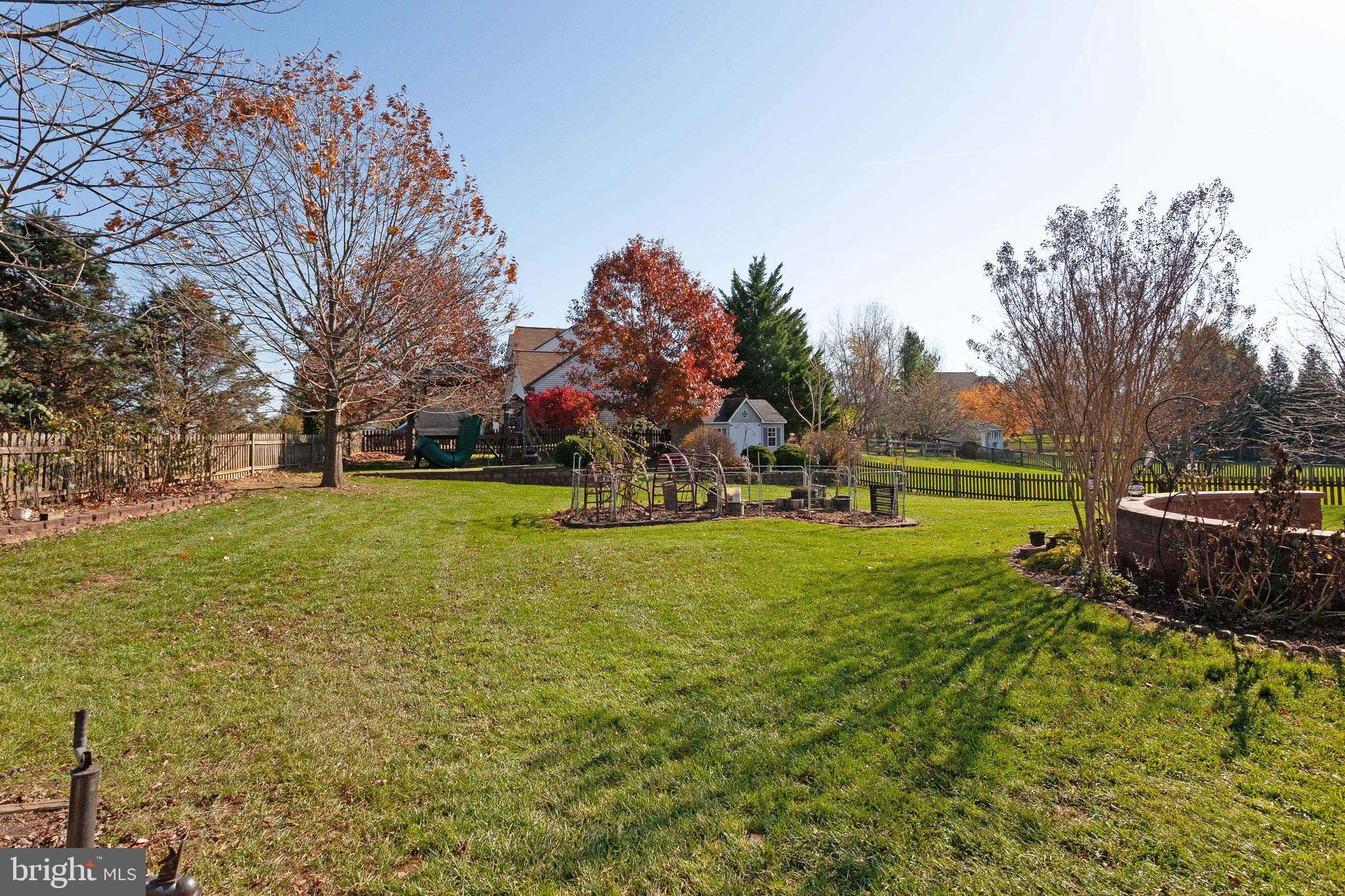 GREEN HILL MANOR - Residential