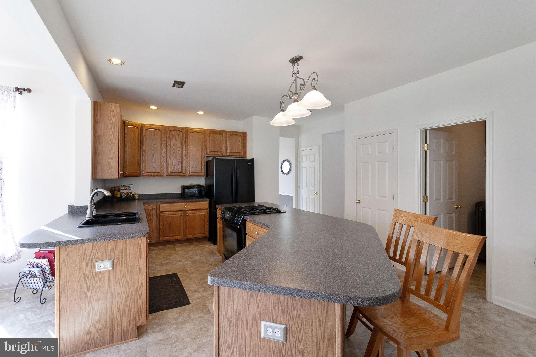 GREEN HILL MANOR - Residential