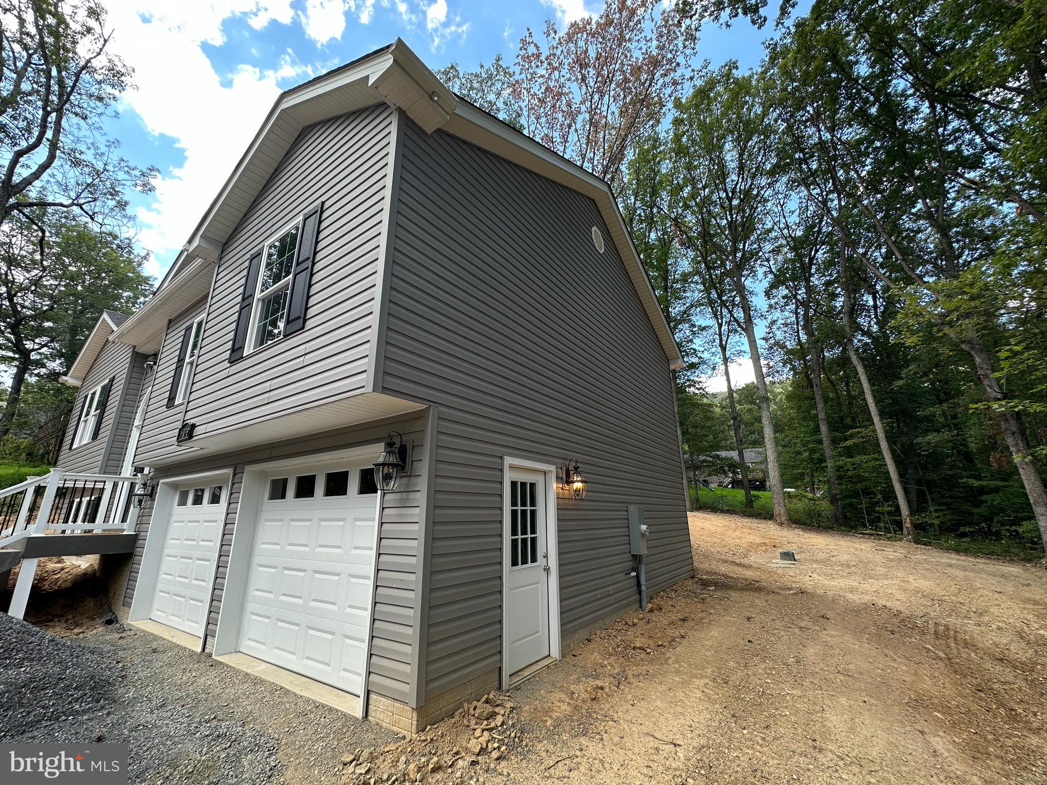 SHAWNEELAND - Residential