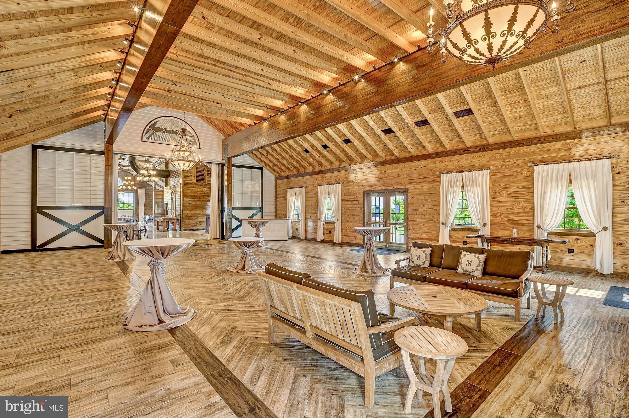 MOUNT IDA - Residential