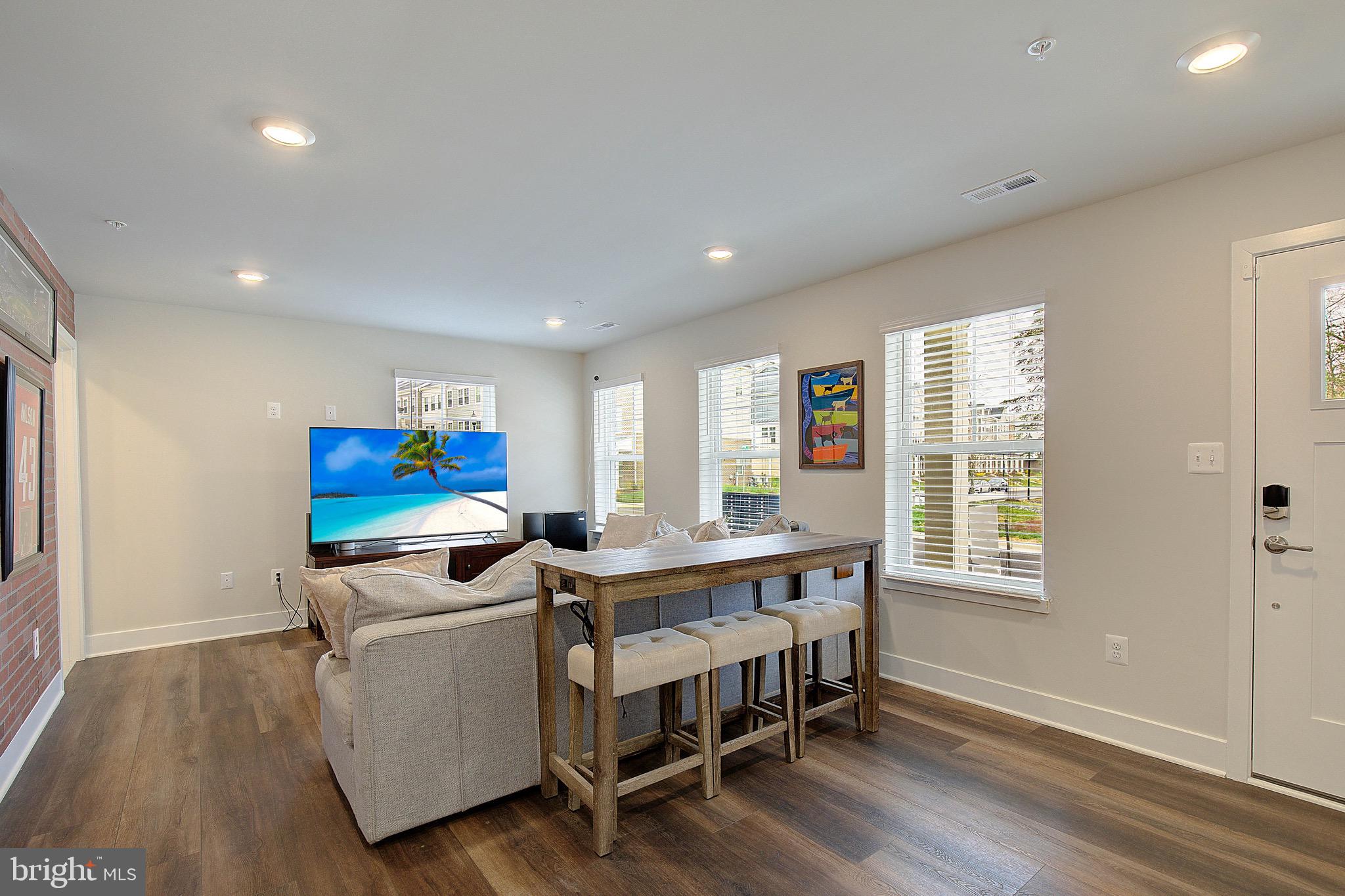 PARKSIDE PRESERVE - Residential