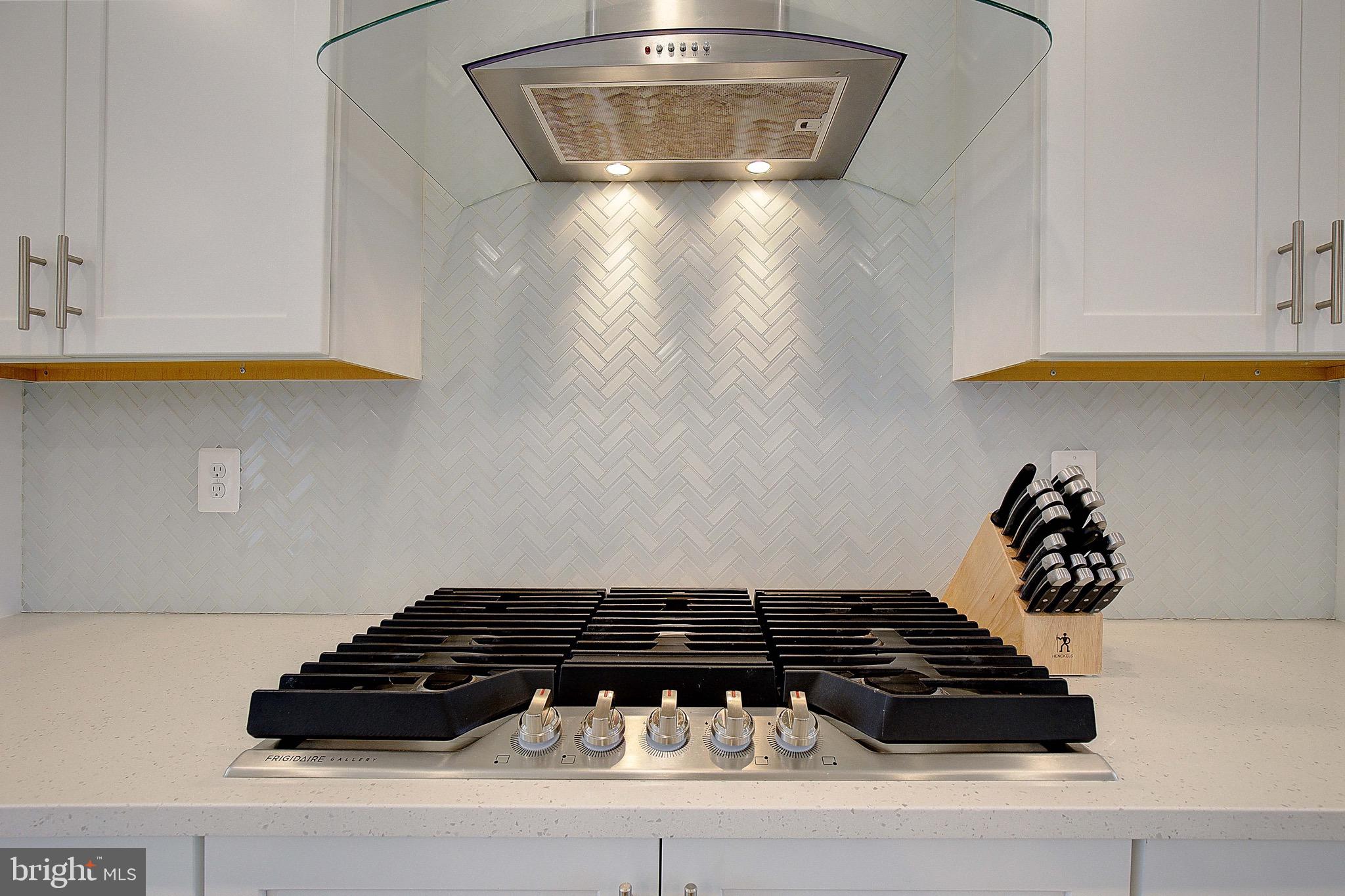 PARKSIDE PRESERVE - Residential