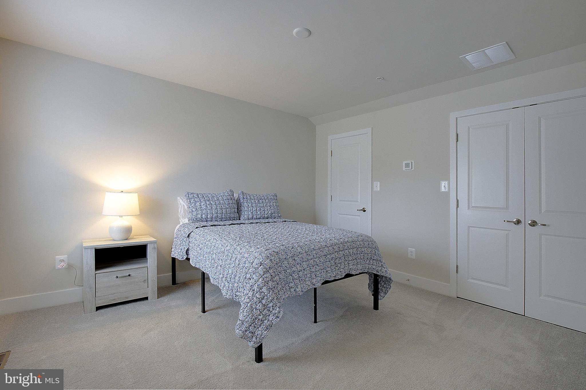 PARKSIDE PRESERVE - Residential