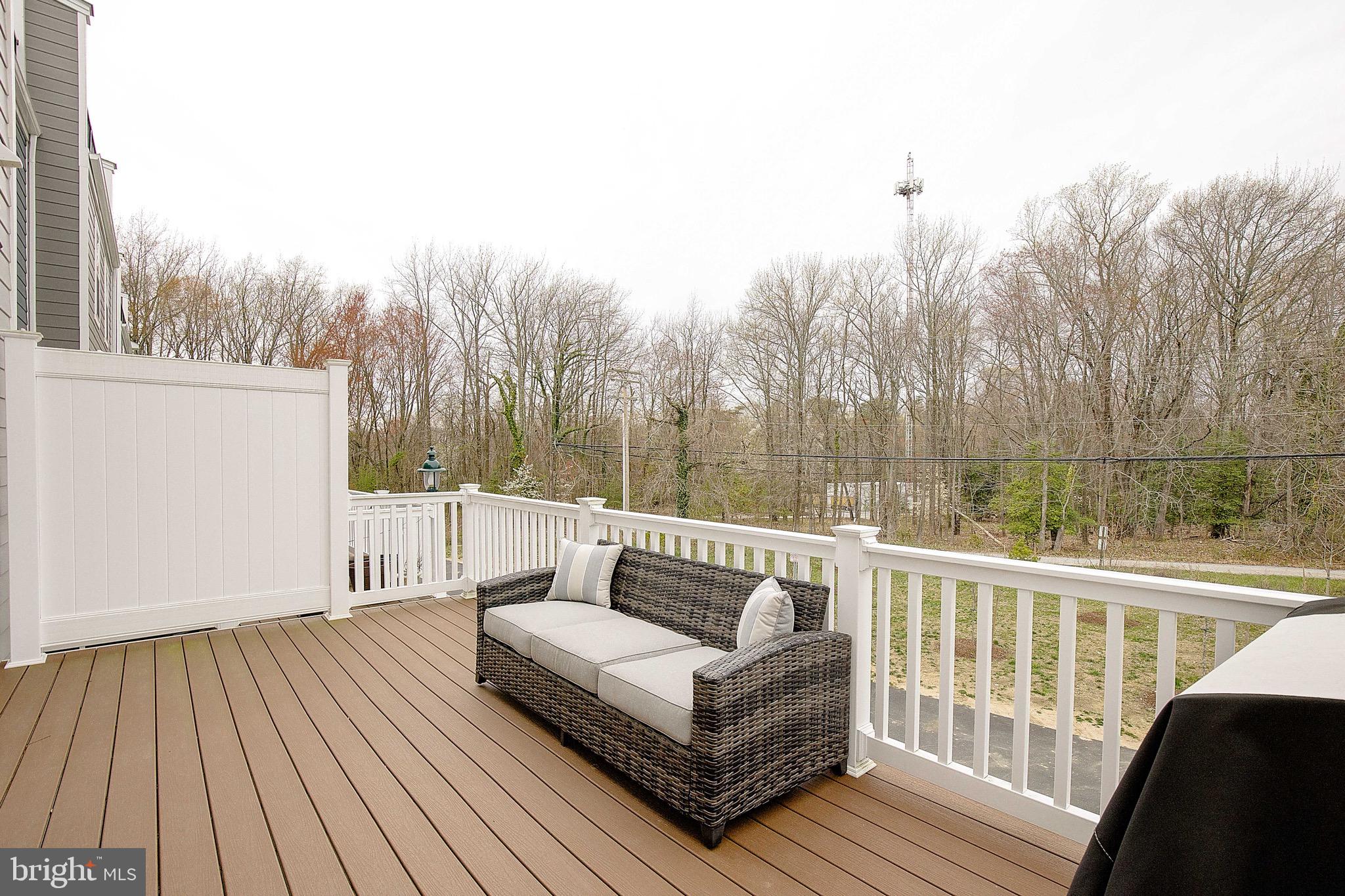 PARKSIDE PRESERVE - Residential