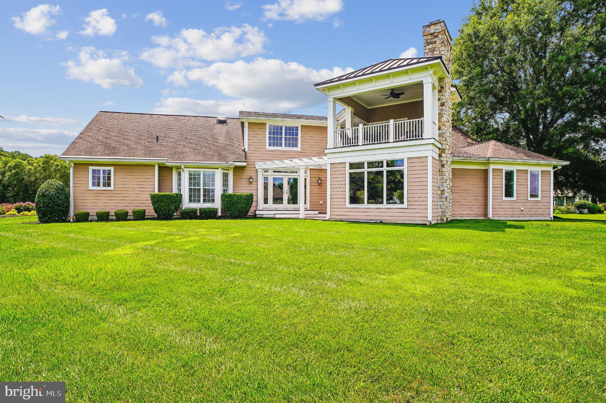 105 NIGHT HERON COURT