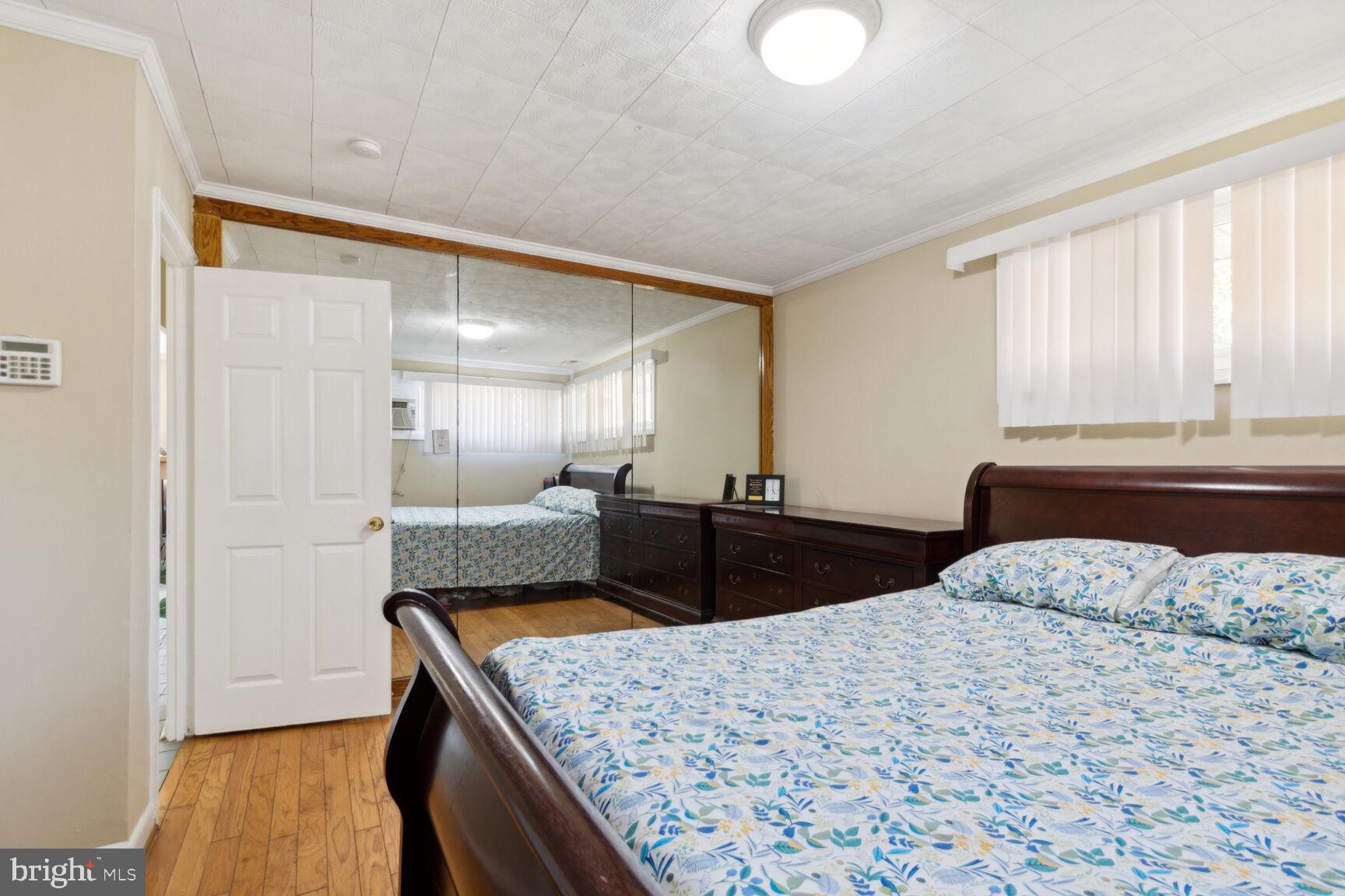 OAKVIEW - Residential