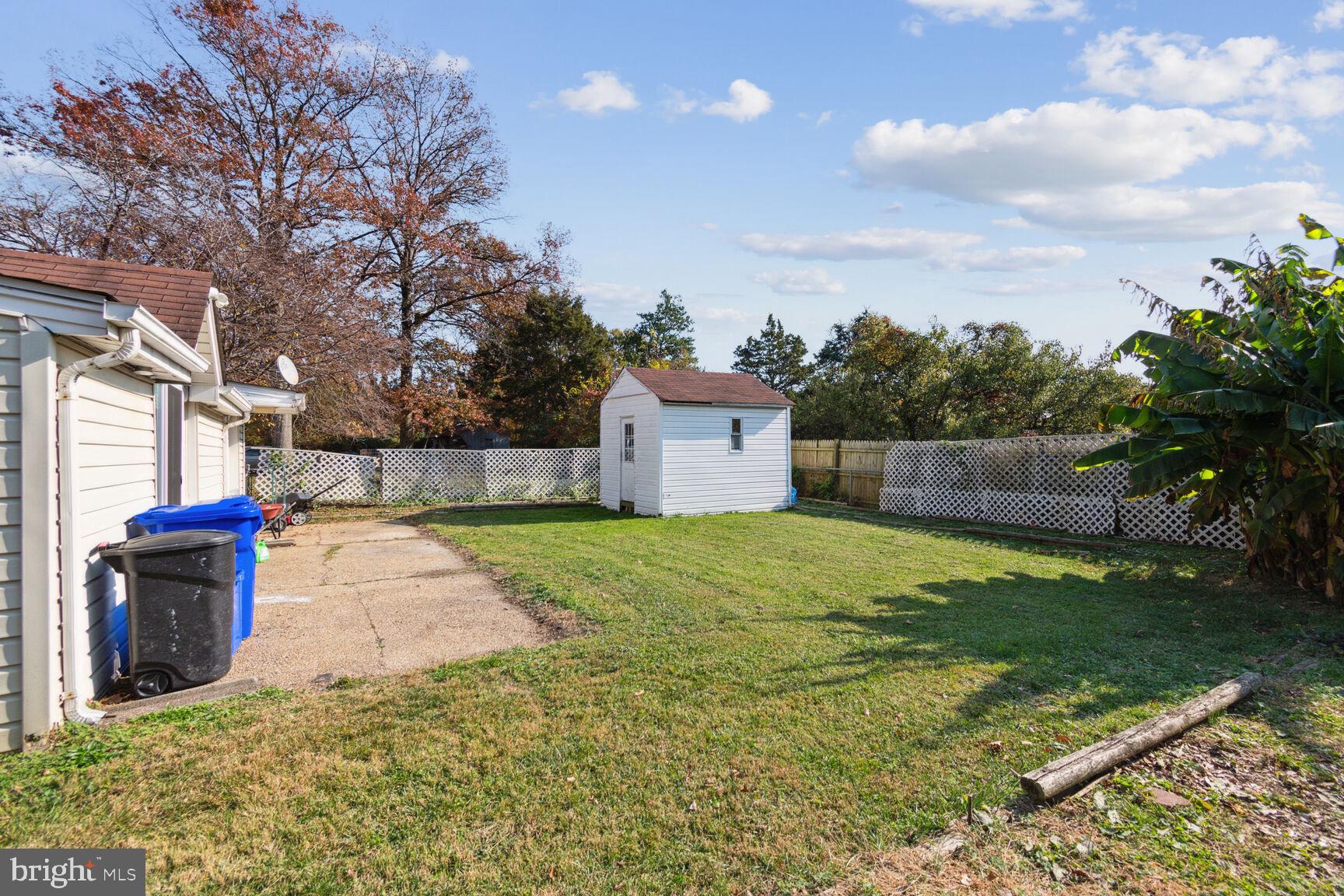 OAKVIEW - Residential