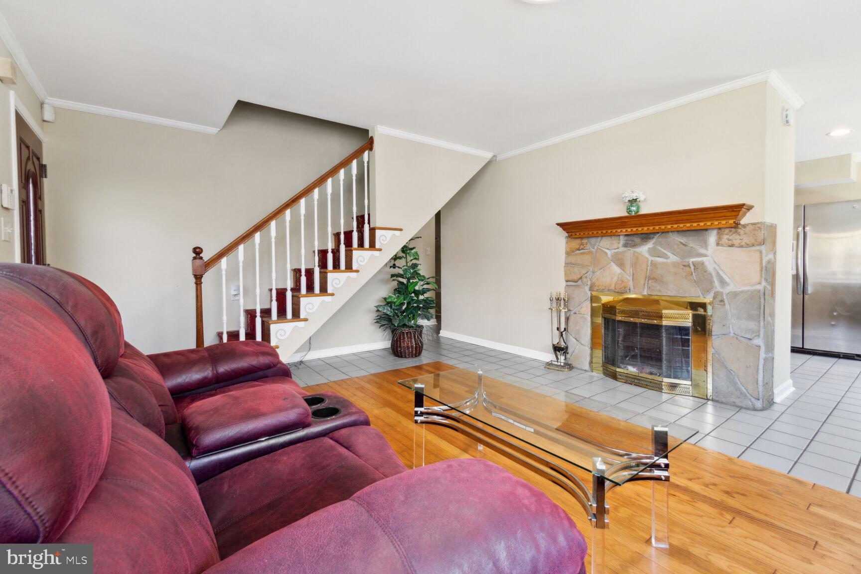 OAKVIEW - Residential