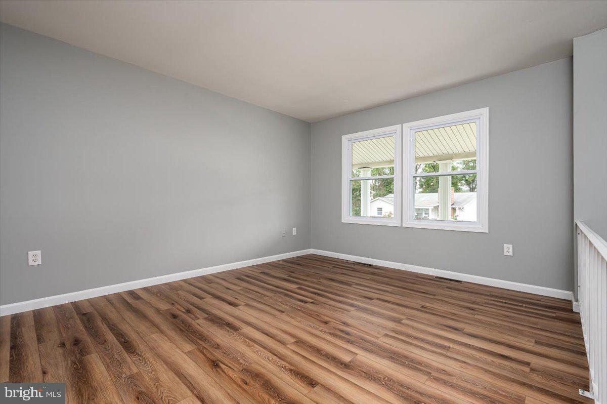 FOUR SEASONS ESTATES - Residential