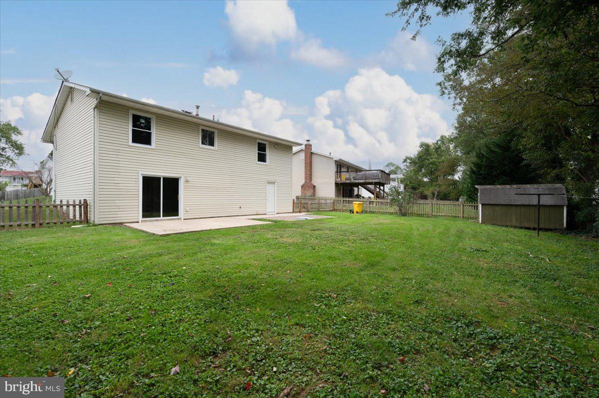 FOUR SEASONS ESTATES - Residential