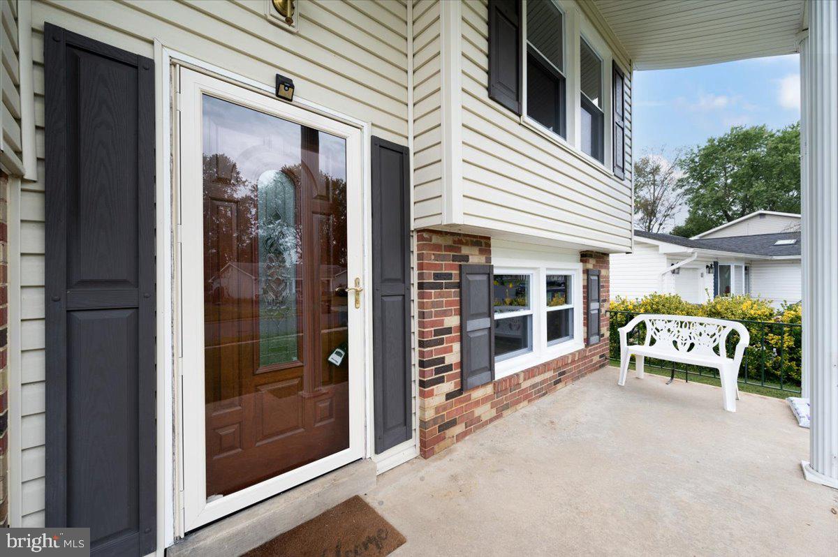 FOUR SEASONS ESTATES - Residential