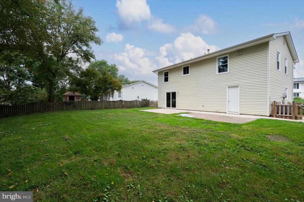 FOUR SEASONS ESTATES - Residential