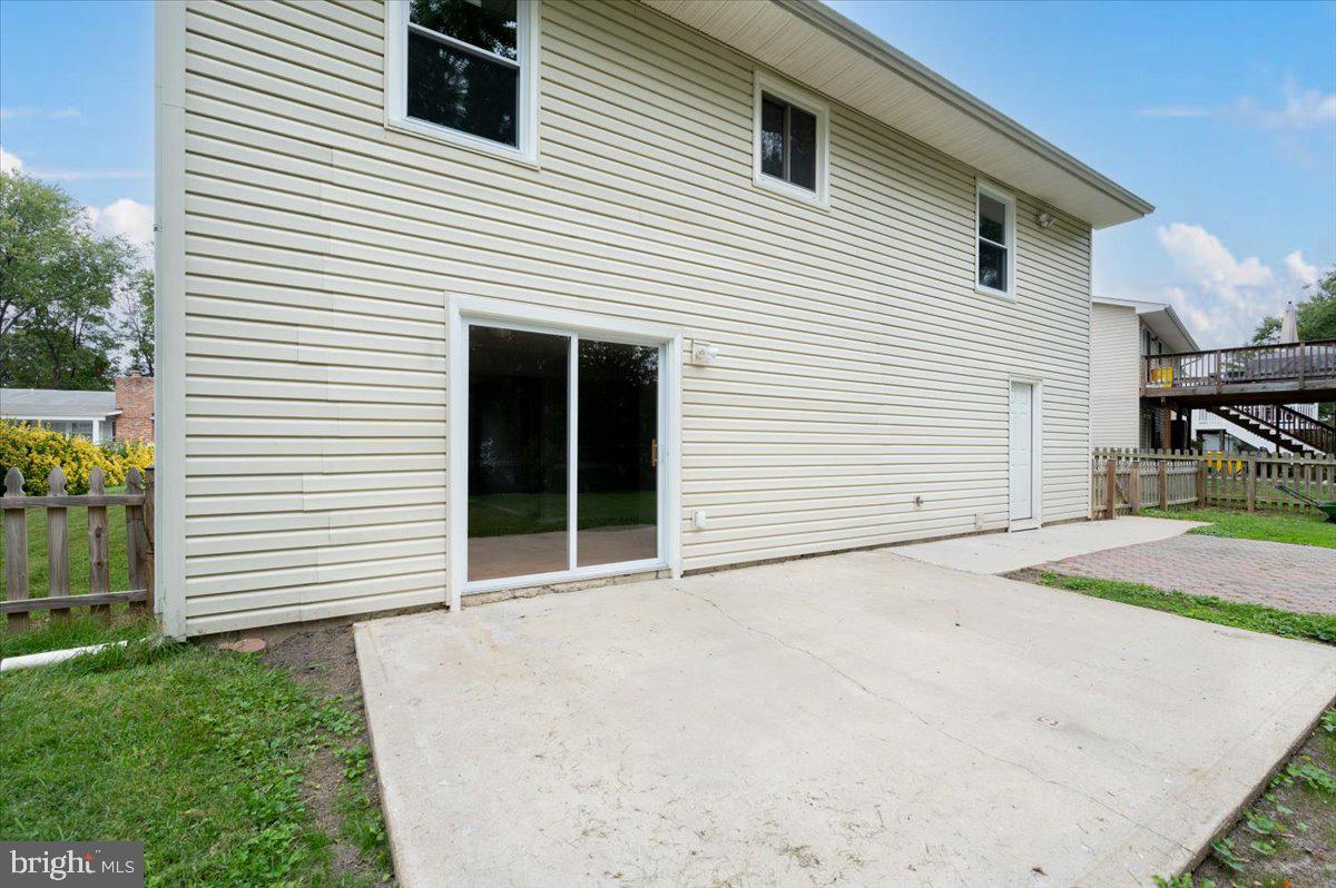 FOUR SEASONS ESTATES - Residential